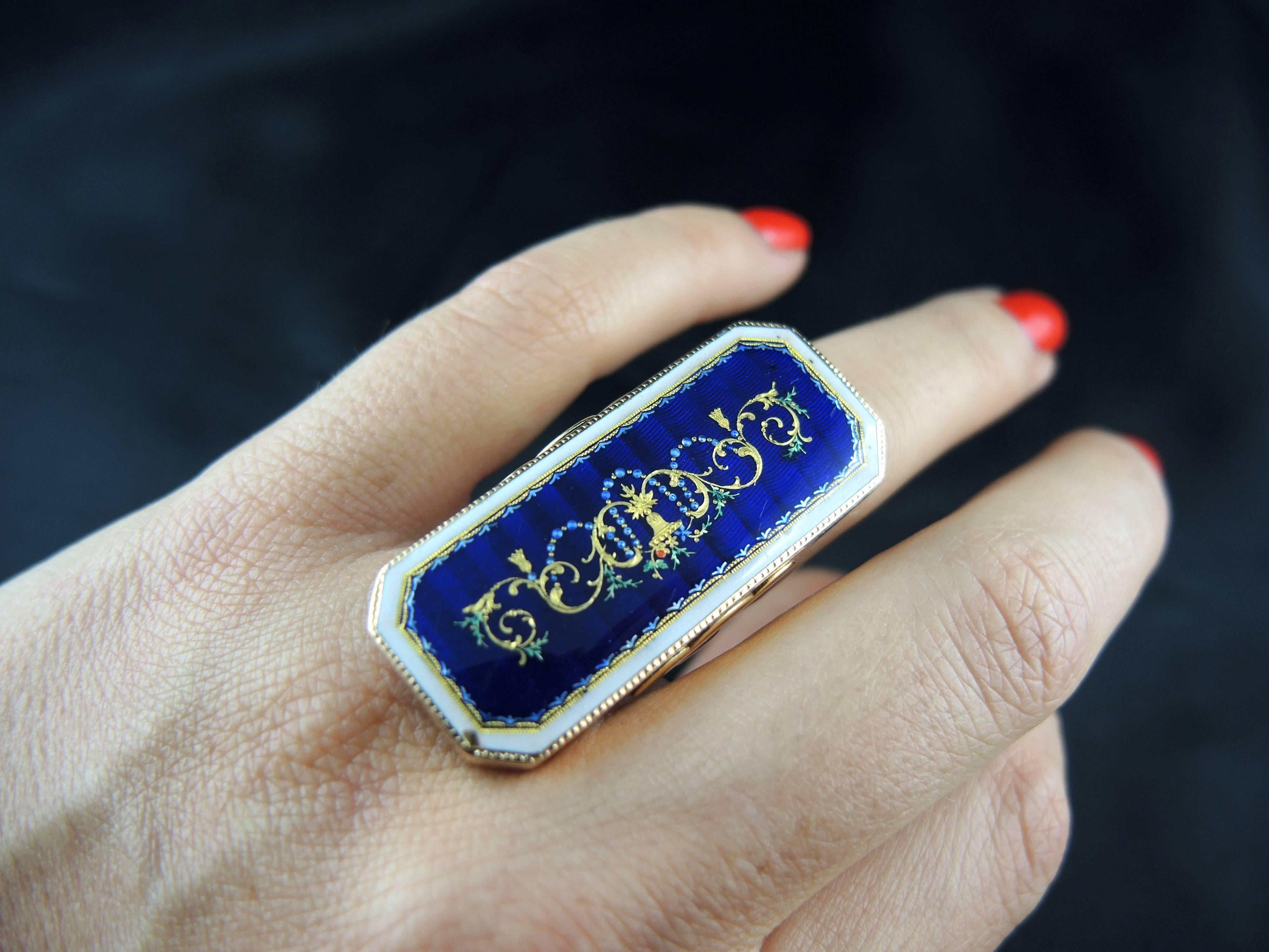 Antique Sentimental Ring with Enamel, Late 18th Century For Sale 2