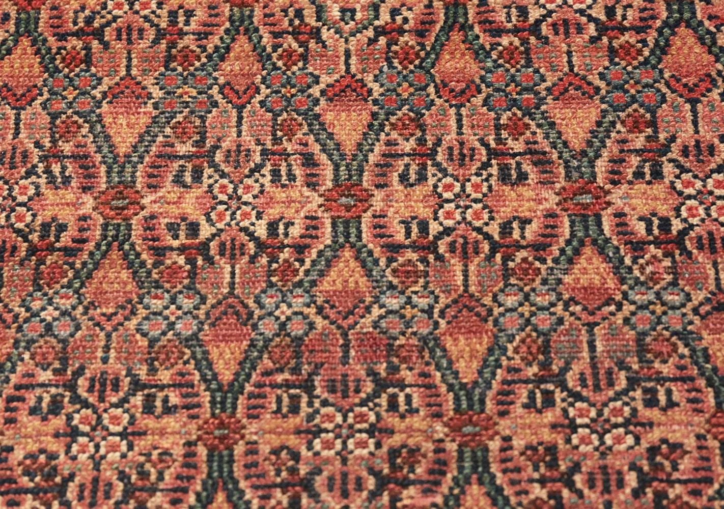 Antique Serab runner rug, country of origin: Persia, circa late 19th century. Size: 3 ft 6 in x 15 ft 9 in (1.07 m x 4.8 m).

