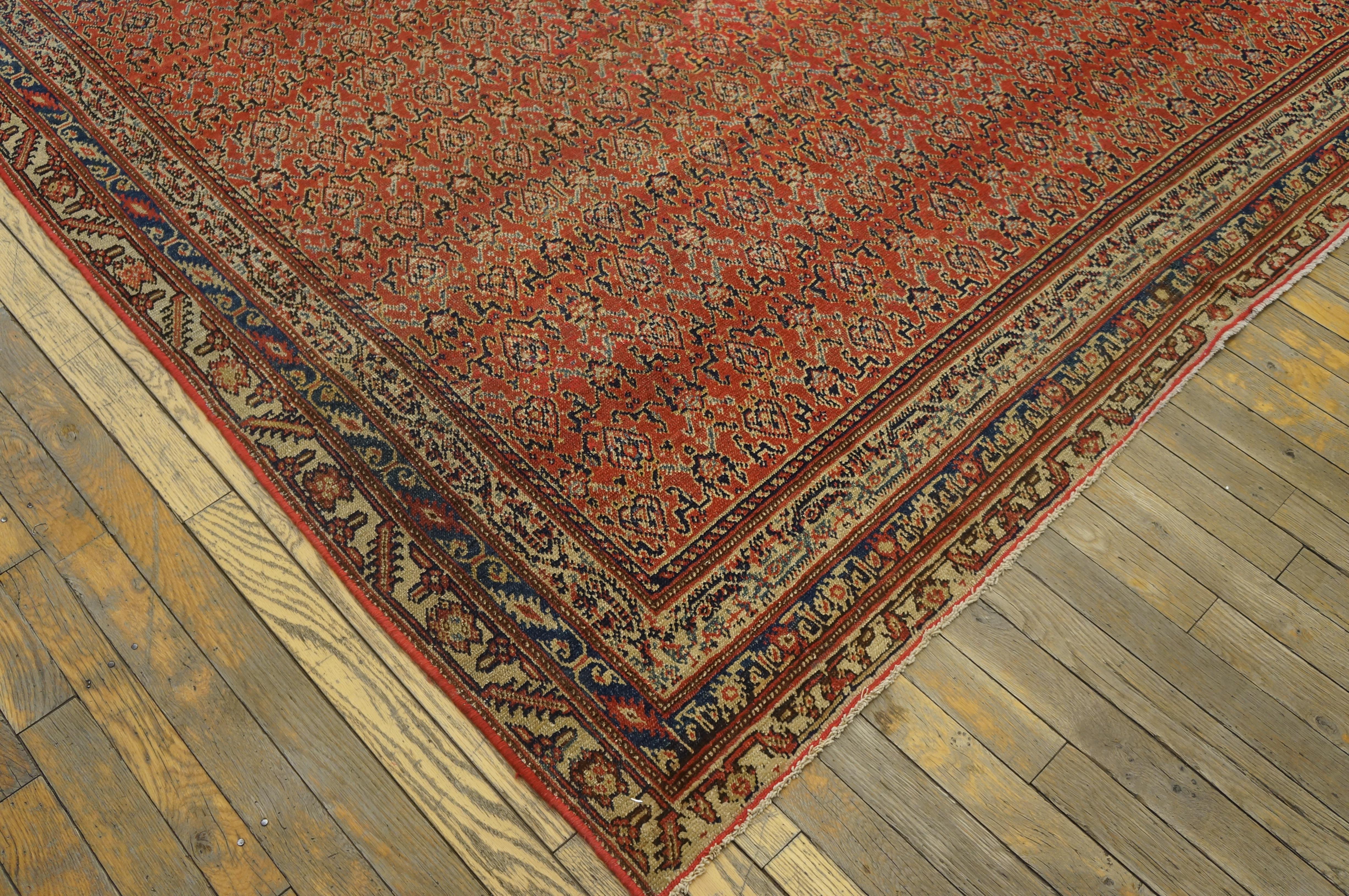 Antique Persian rug from Saraband with all-over pattern in red background, size: 6'1