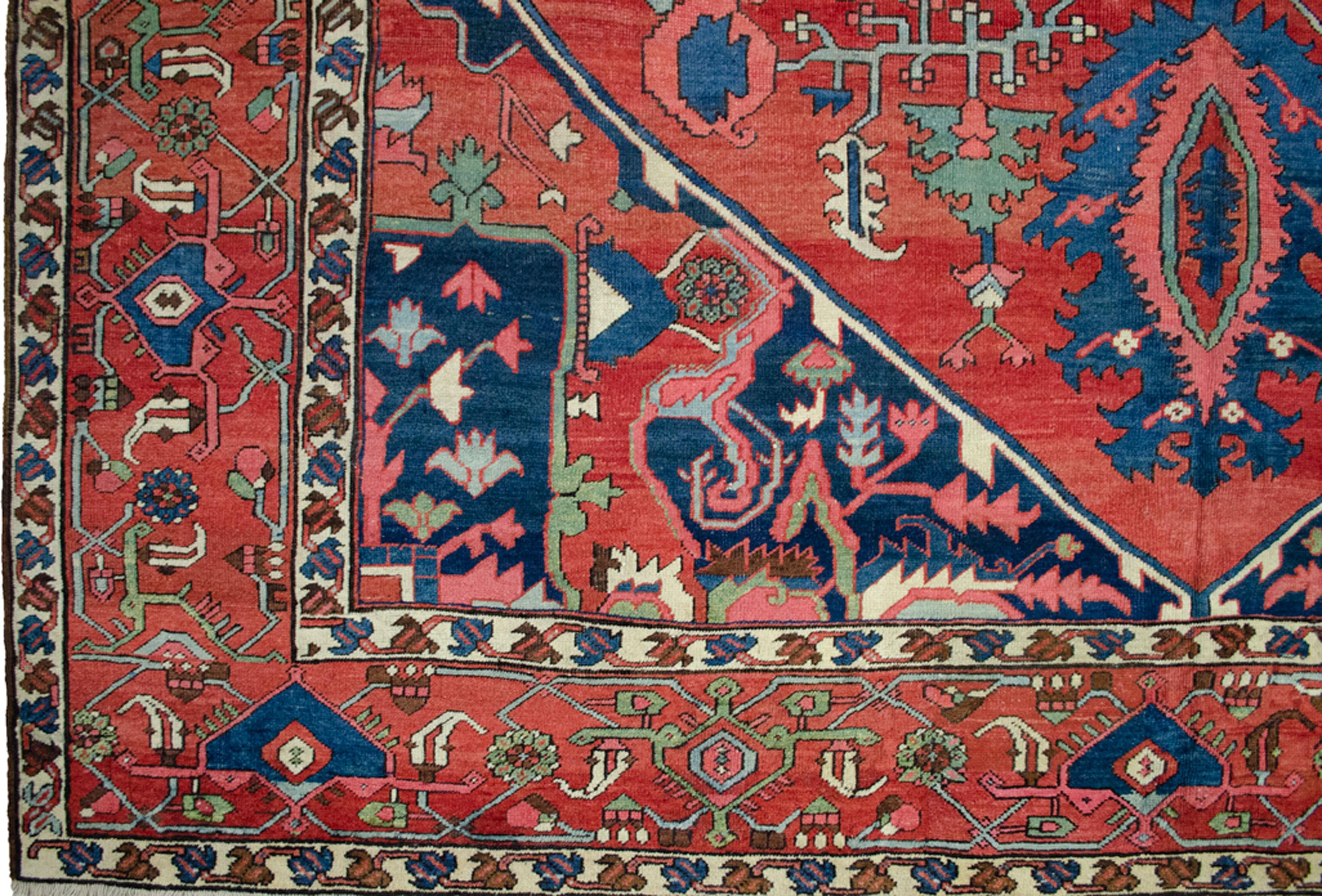 Antiker Serapi-Teppich 443x295cm im Angebot 4
