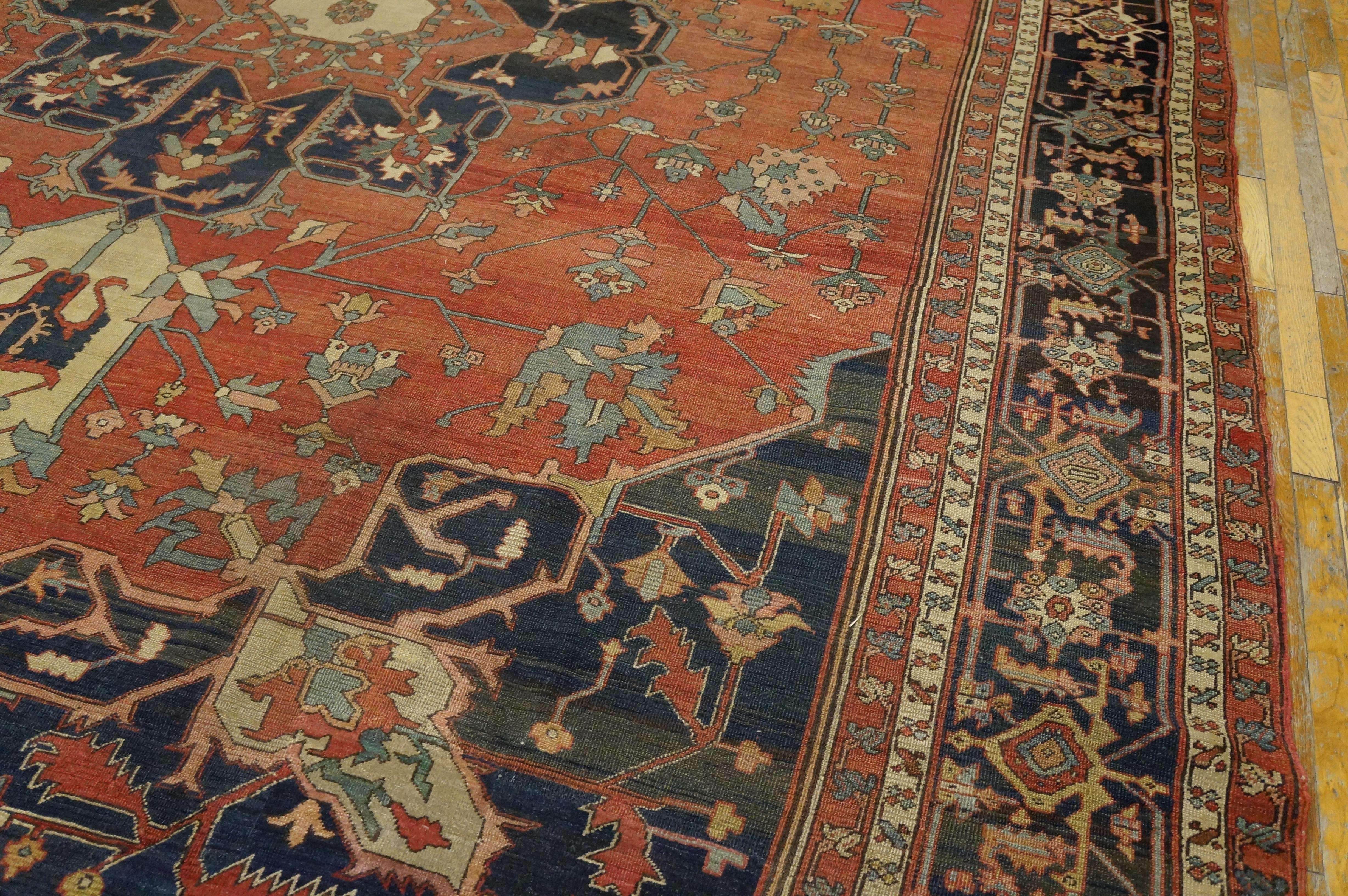 Late 19th Century Antique Serapi Persian Rug For Sale