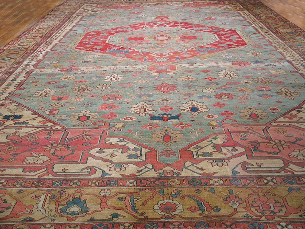 19th Century N.W. Persian Serapi Carpet ( 16'8