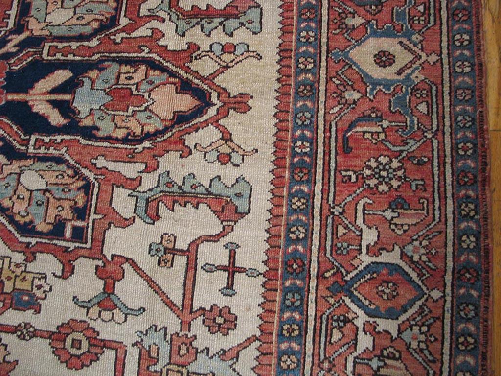 Wool Late 19th Century N.W. Persian Serapi Carpet ( 8'10