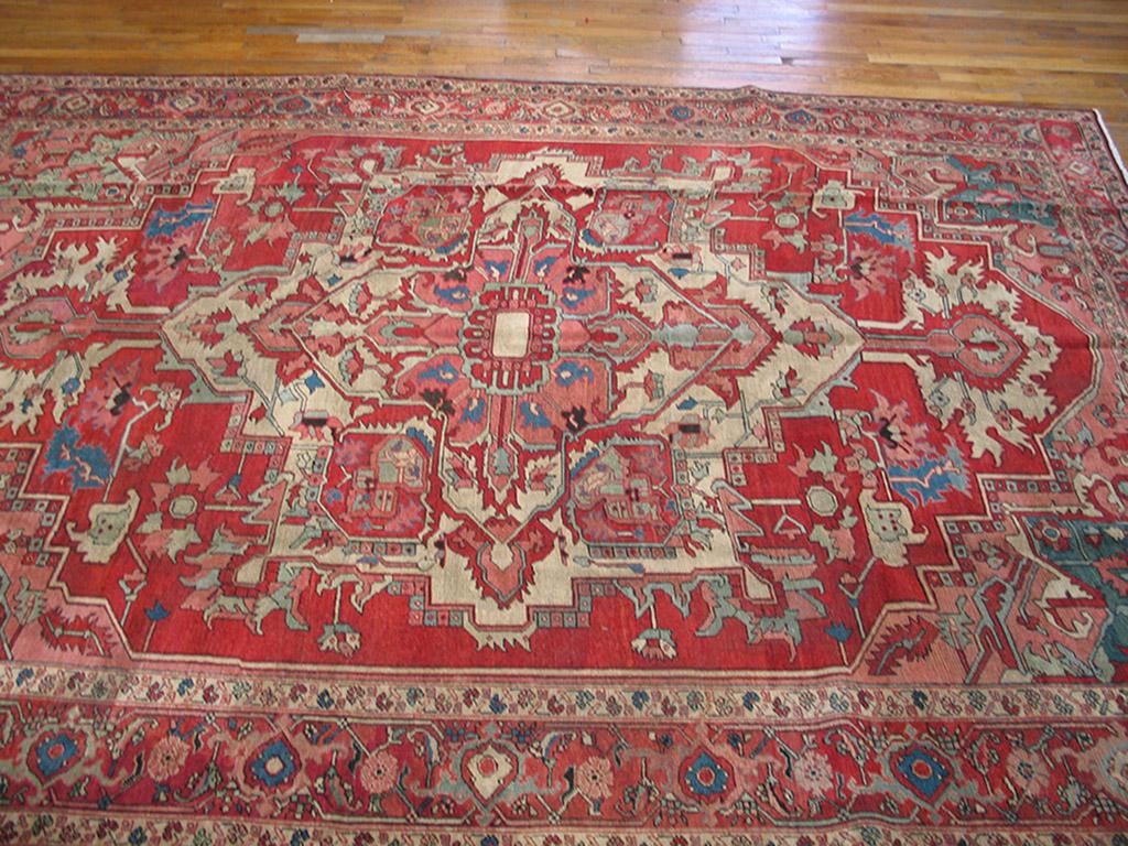 Late 19th Century 19th Century N.W. Persian Serapi Carpet ( 8'2