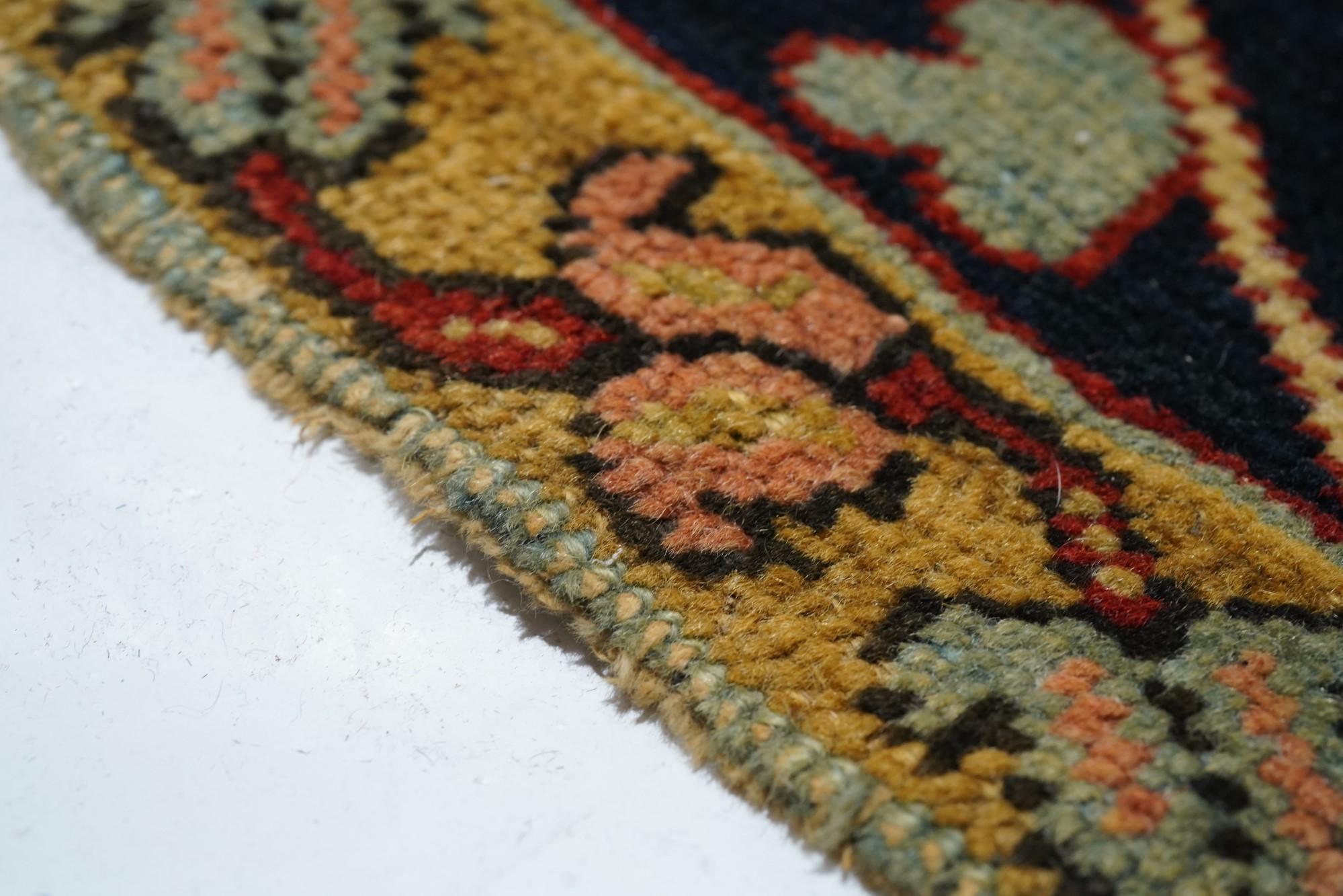 Antiker Serapi-Teppich 10' x 12'3'' (Persisch) im Angebot