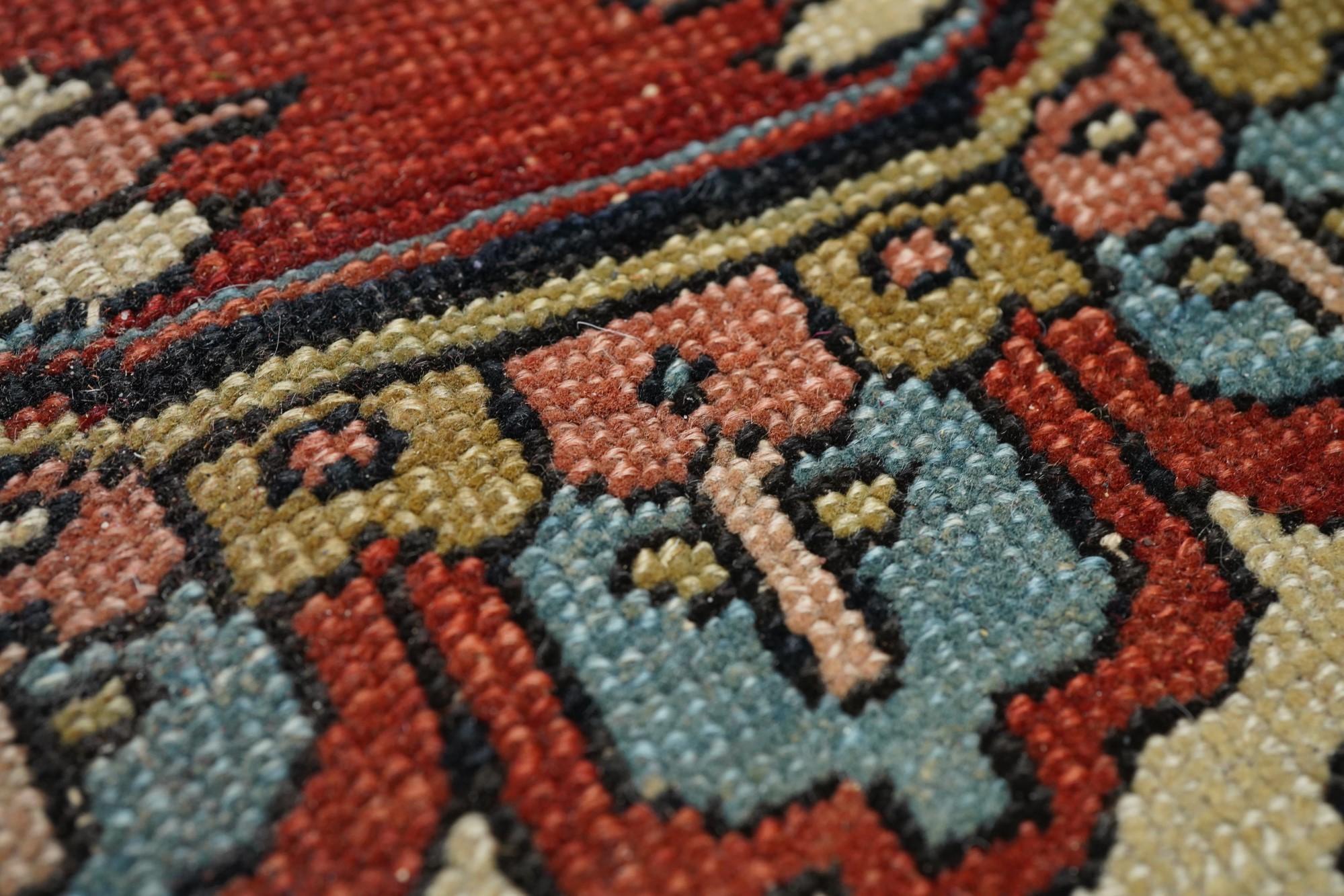 Wool Antique Serapi Rug For Sale