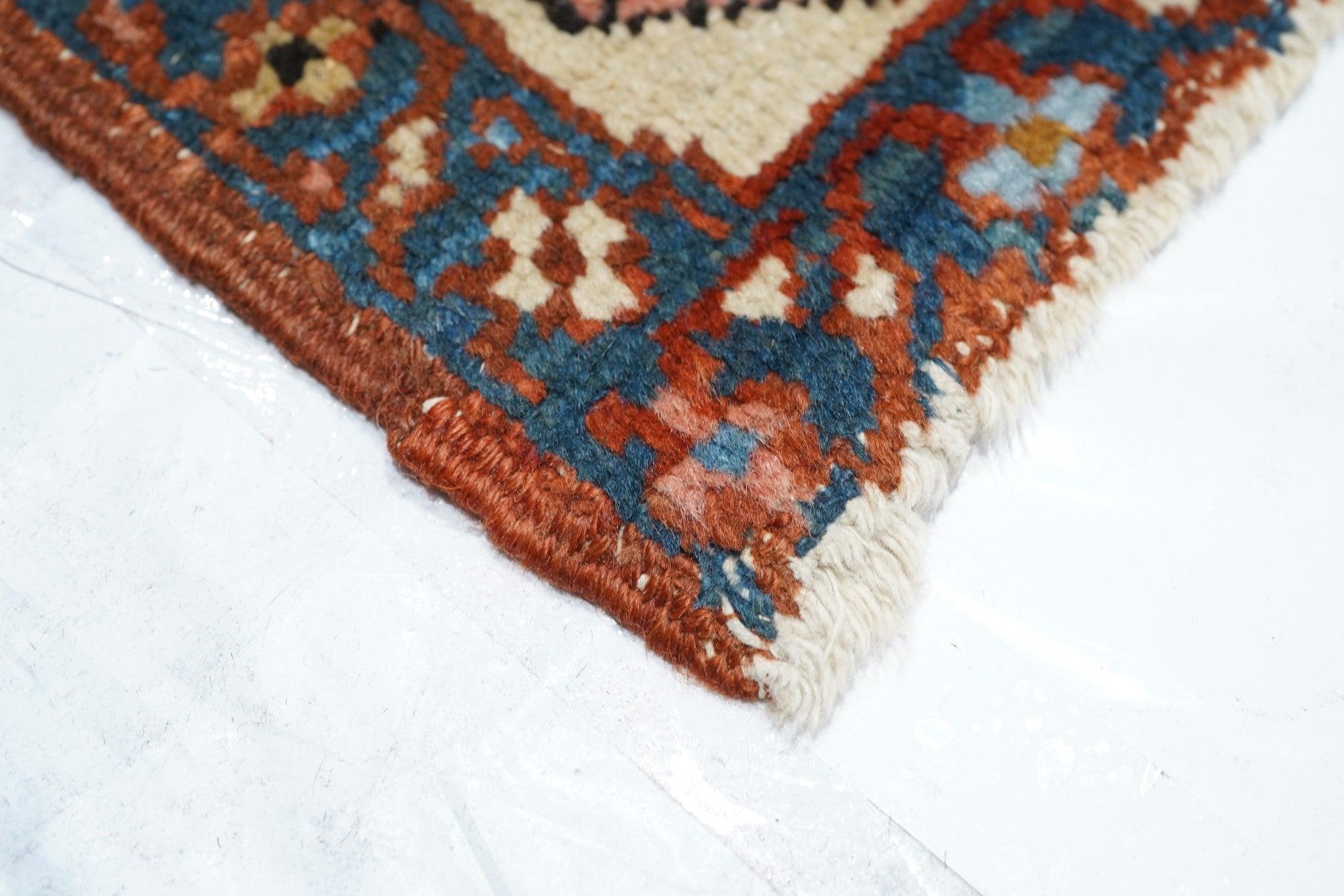 Noué à la main Tapis Serapi ancien 10'6'' x 12'6'' en vente