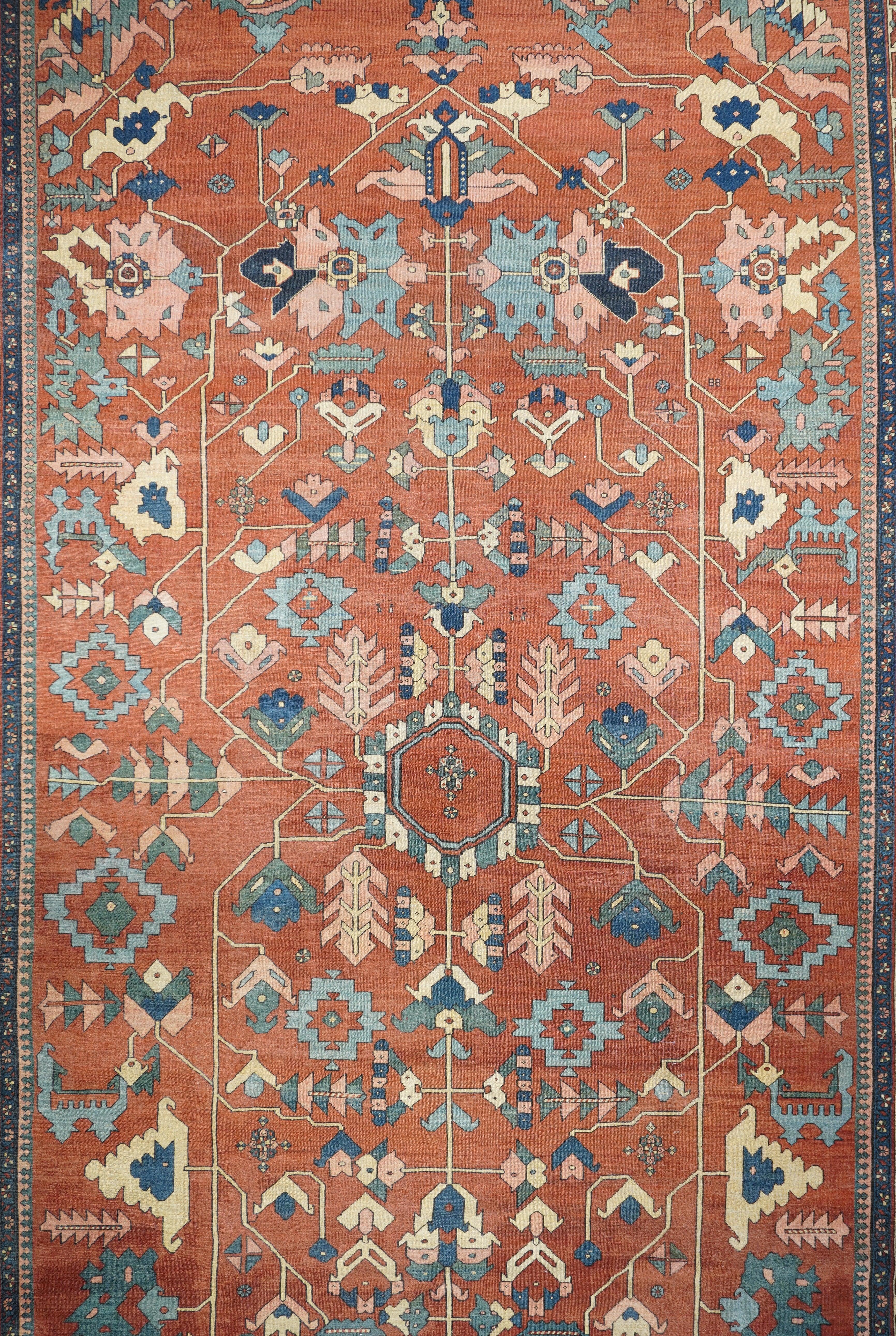 Perse Tapis Serapi ancien 11'7'' x 19'4'' en vente