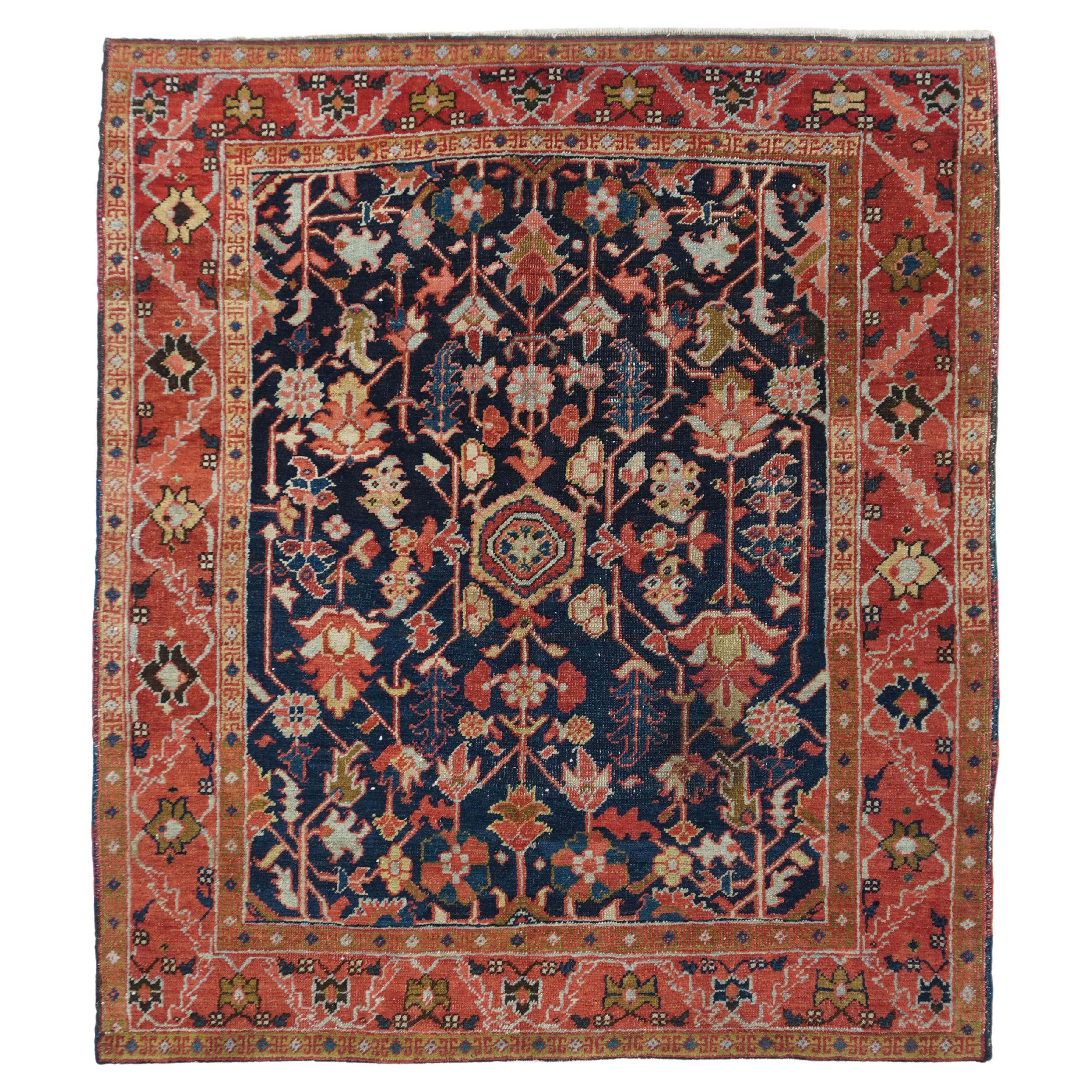 Tapis Serapi ancien de 4'3'' x 5' pouces en vente