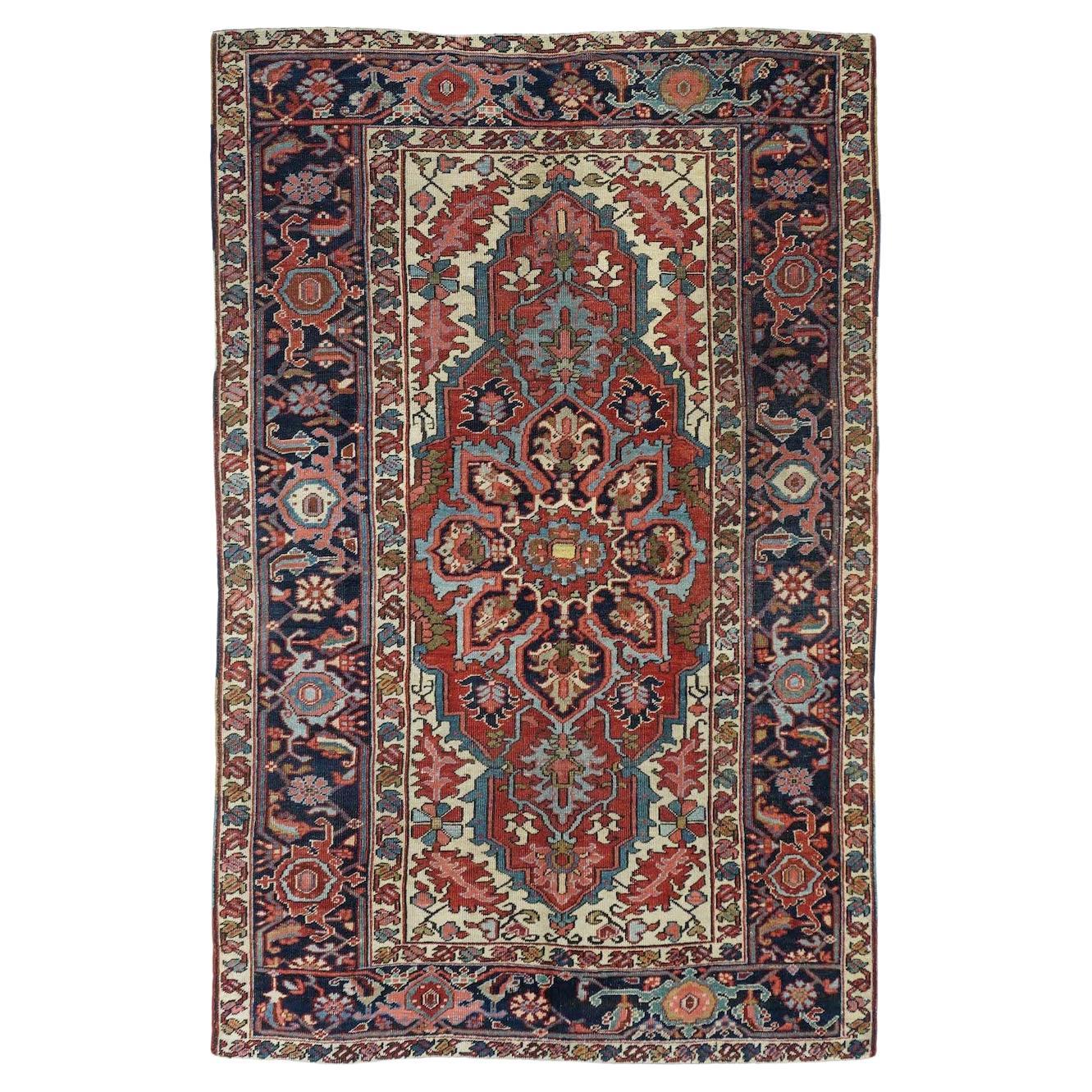 Antiker Serapi-Teppich 4'5'' x 6'9''