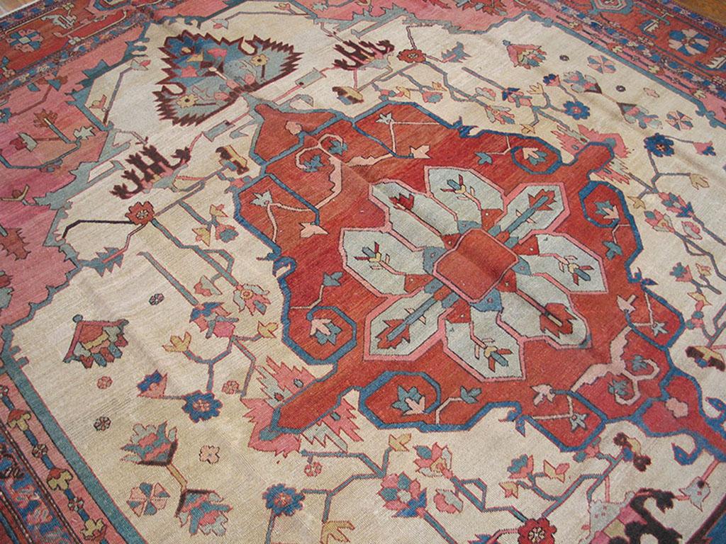 Late 19th Century NW Persian Serapi Carpet ( 9'10