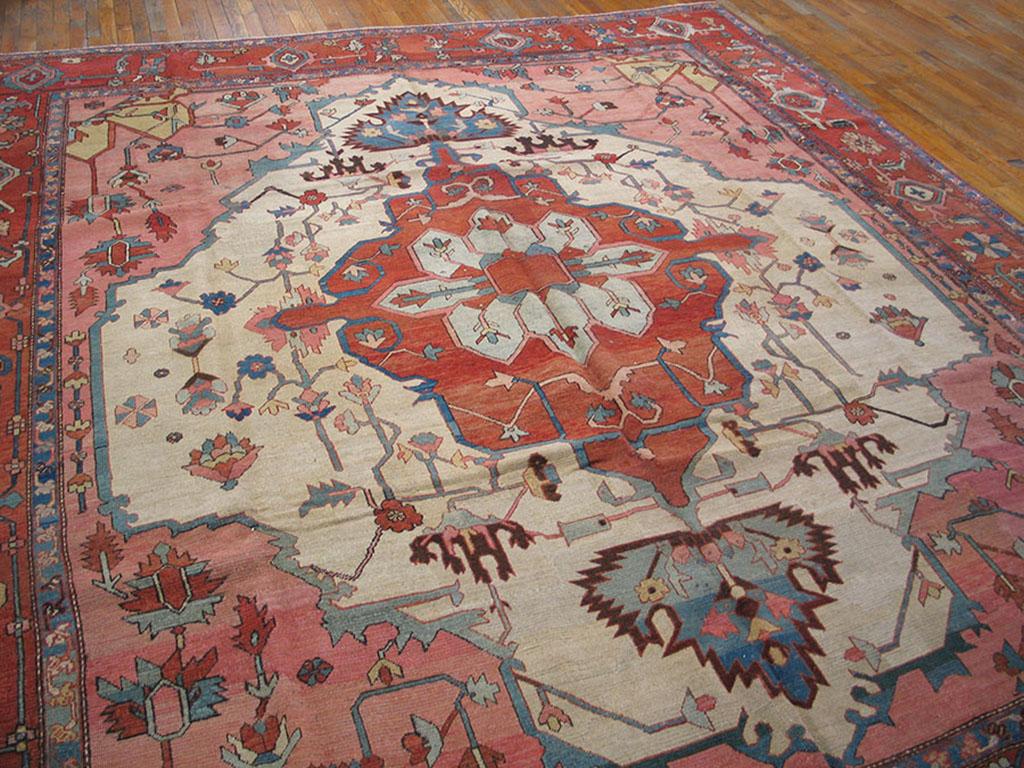 Late 19th Century NW Persian Serapi Carpet ( 9'10