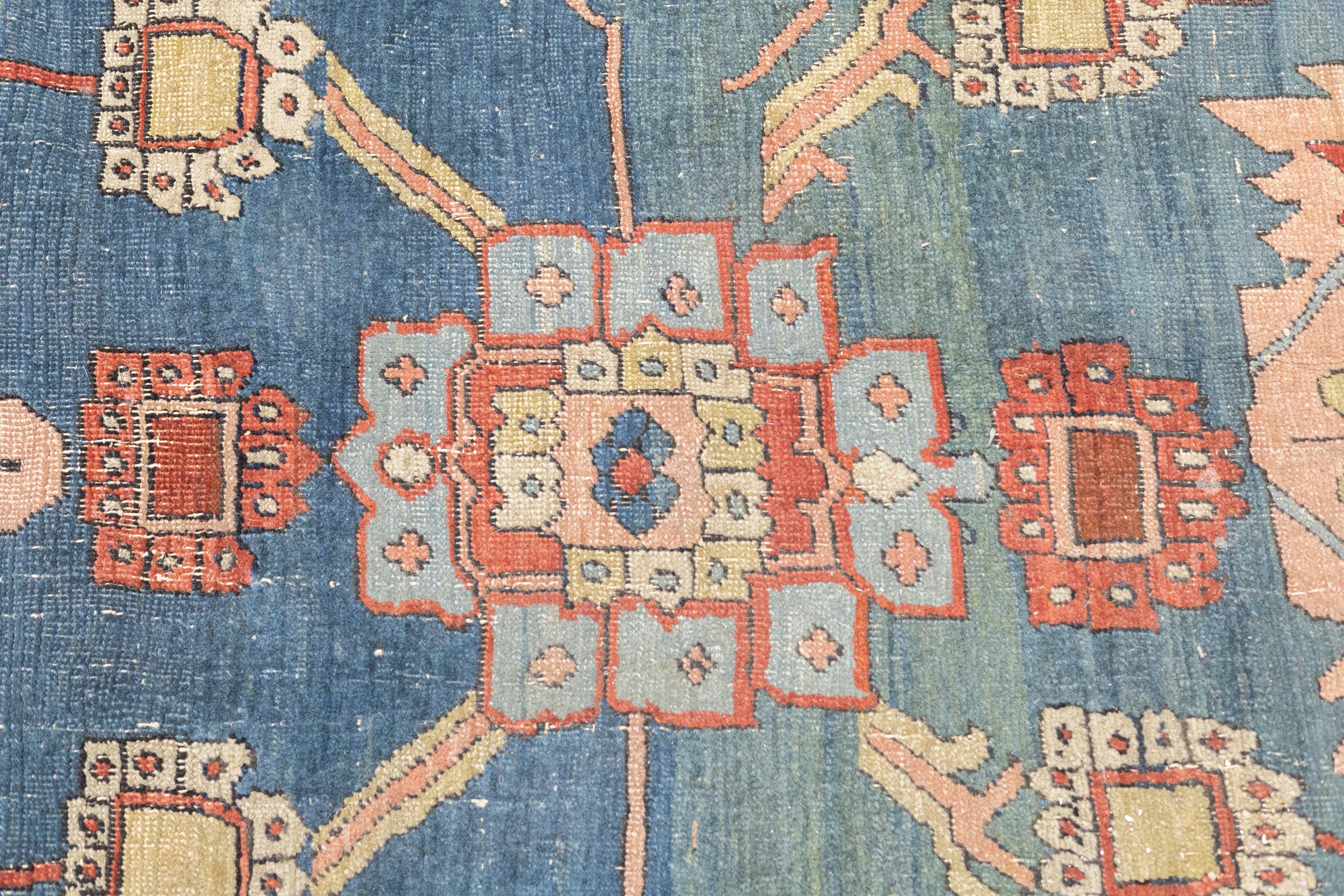 Laine Tapis Serapi ancien 9'3'' x 9'11'' en vente