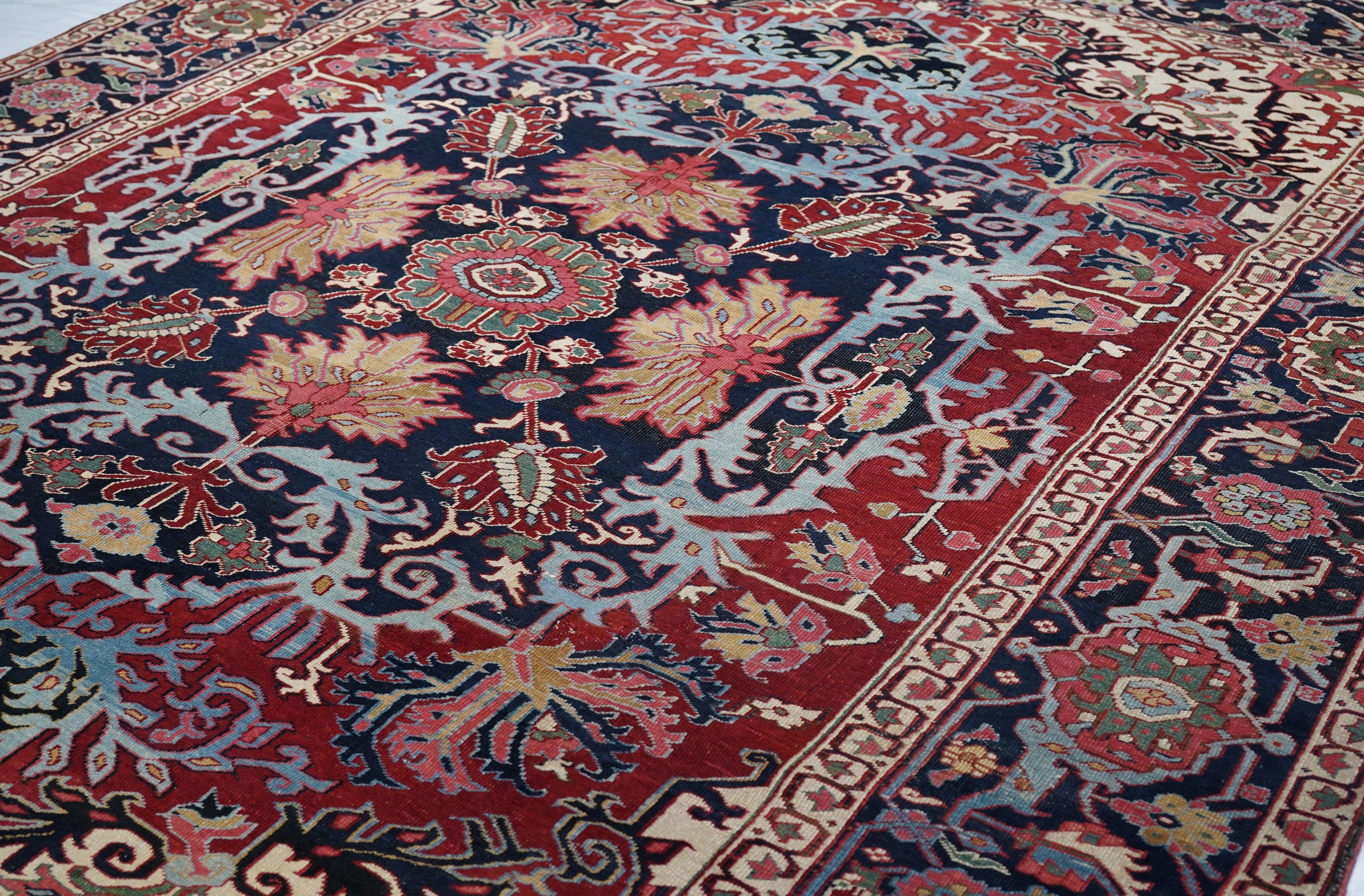Antiker Serapi-Teppich 9'7'' x 12'7'' im Angebot 3