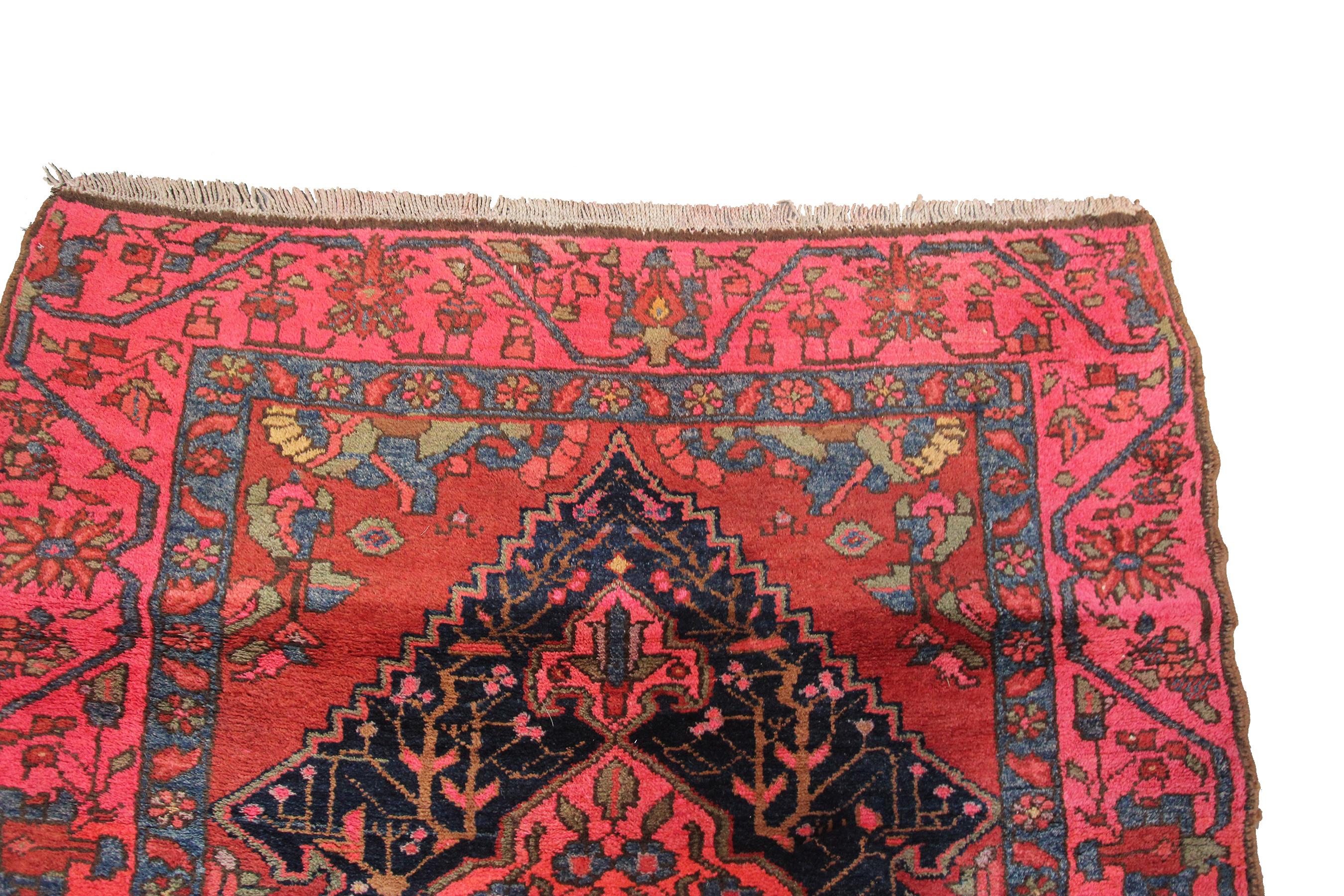 Laine Tapis persan ancien Serapi Heriz Serapi tapis de couloir Heriz émaillé à la main en vente