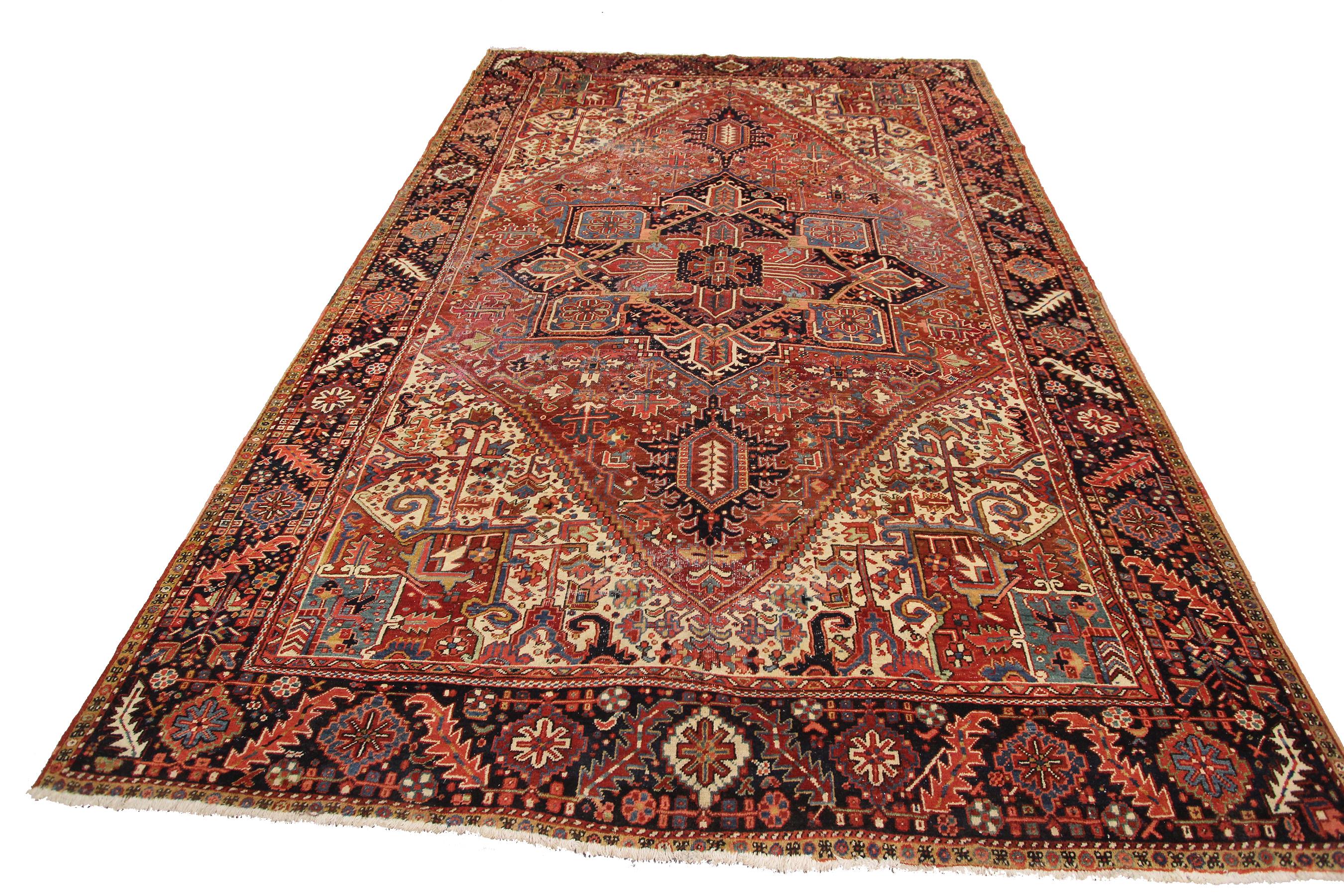 Tapis persan antique Serapi Tapis persan ancien Heriz Serapi fait à la main Tapis persan 10x13 Bon état - En vente à New York, NY