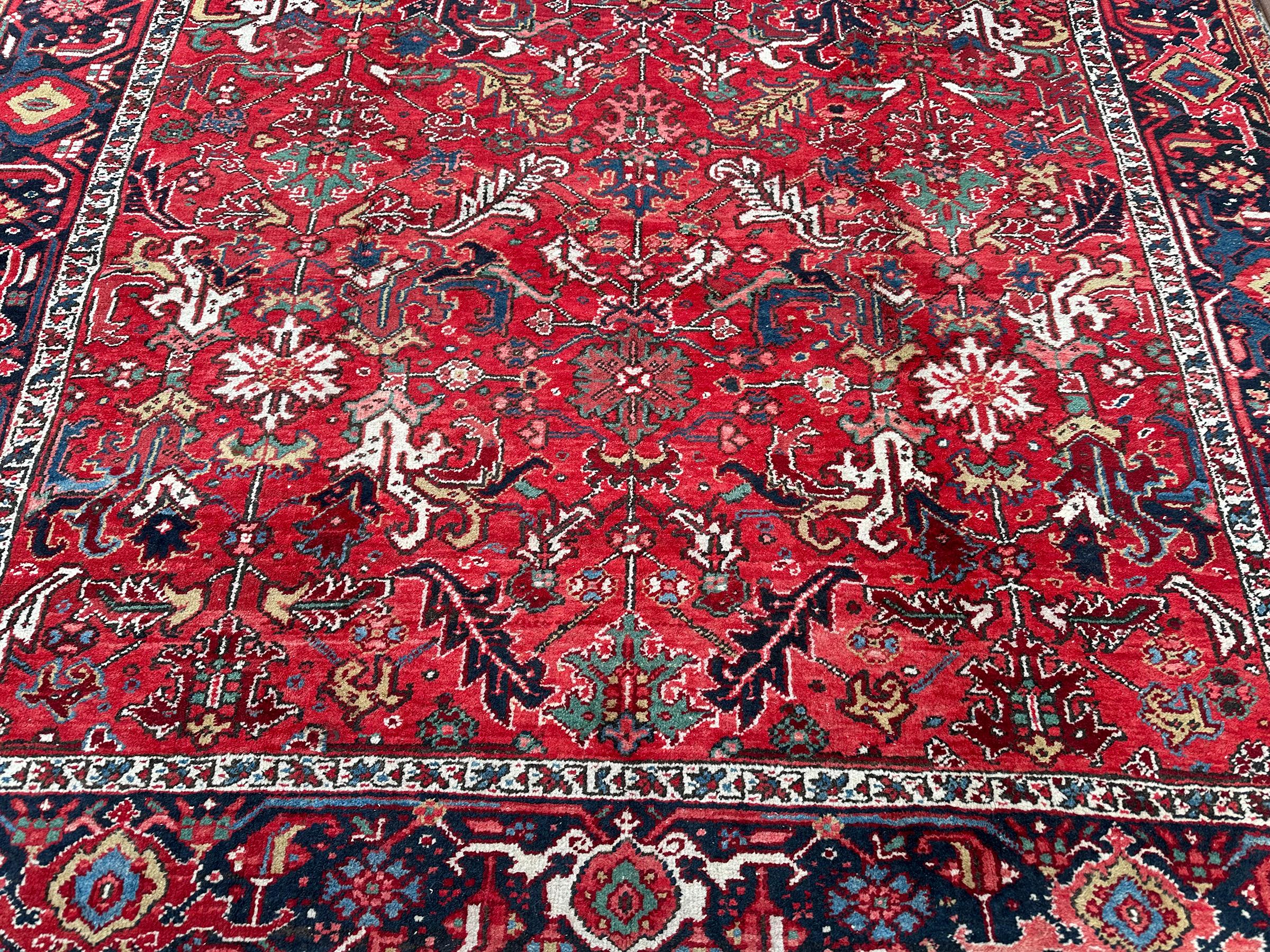Alfombra Serapi Antigua Alfombra Persa Heriz Serapi Alfombra Persa Hecha a Mano 8x11 en Bueno estado para la venta en New York, NY