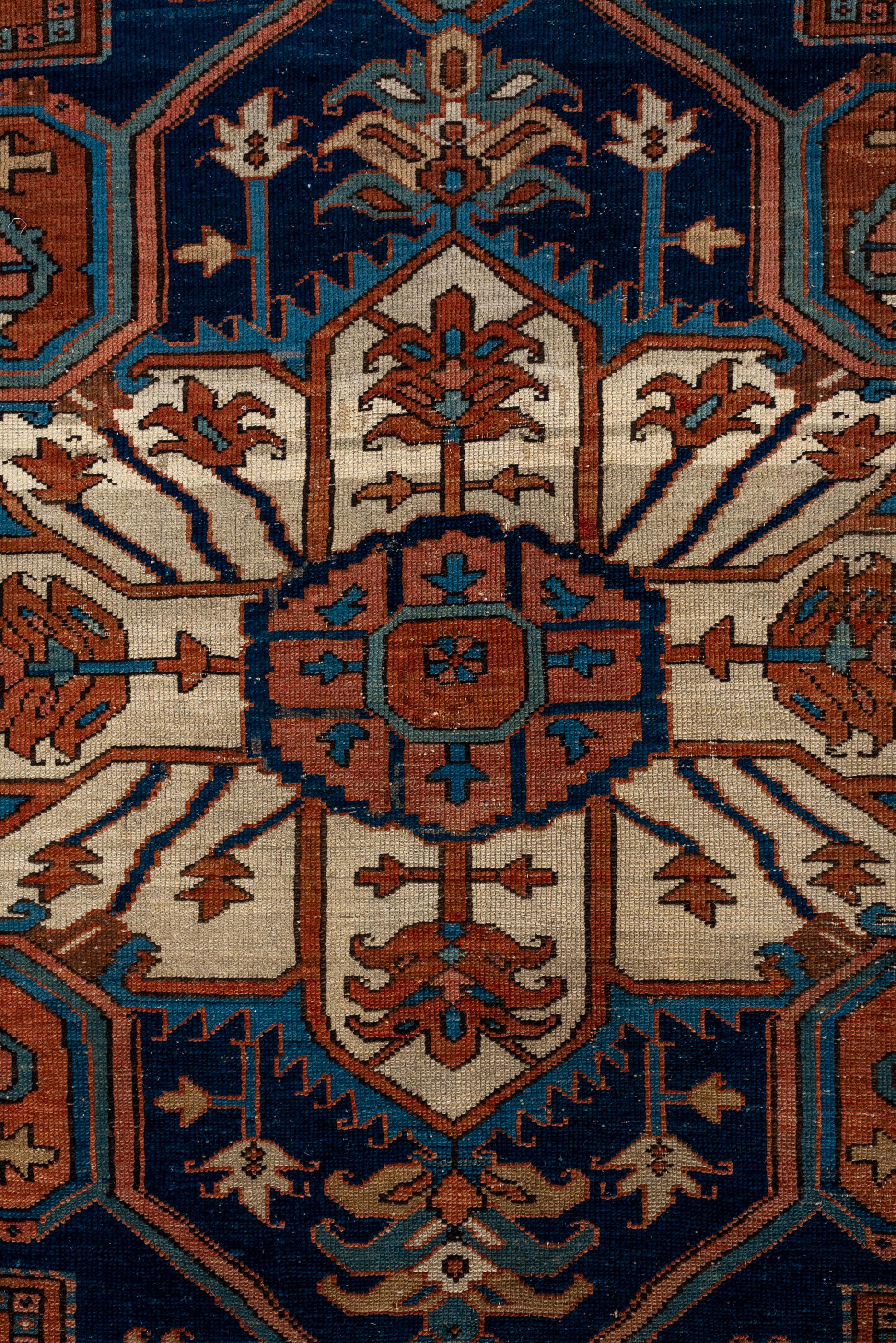 Noué à la main Tapis Serapi ancien datant du début des années 1900 en vente