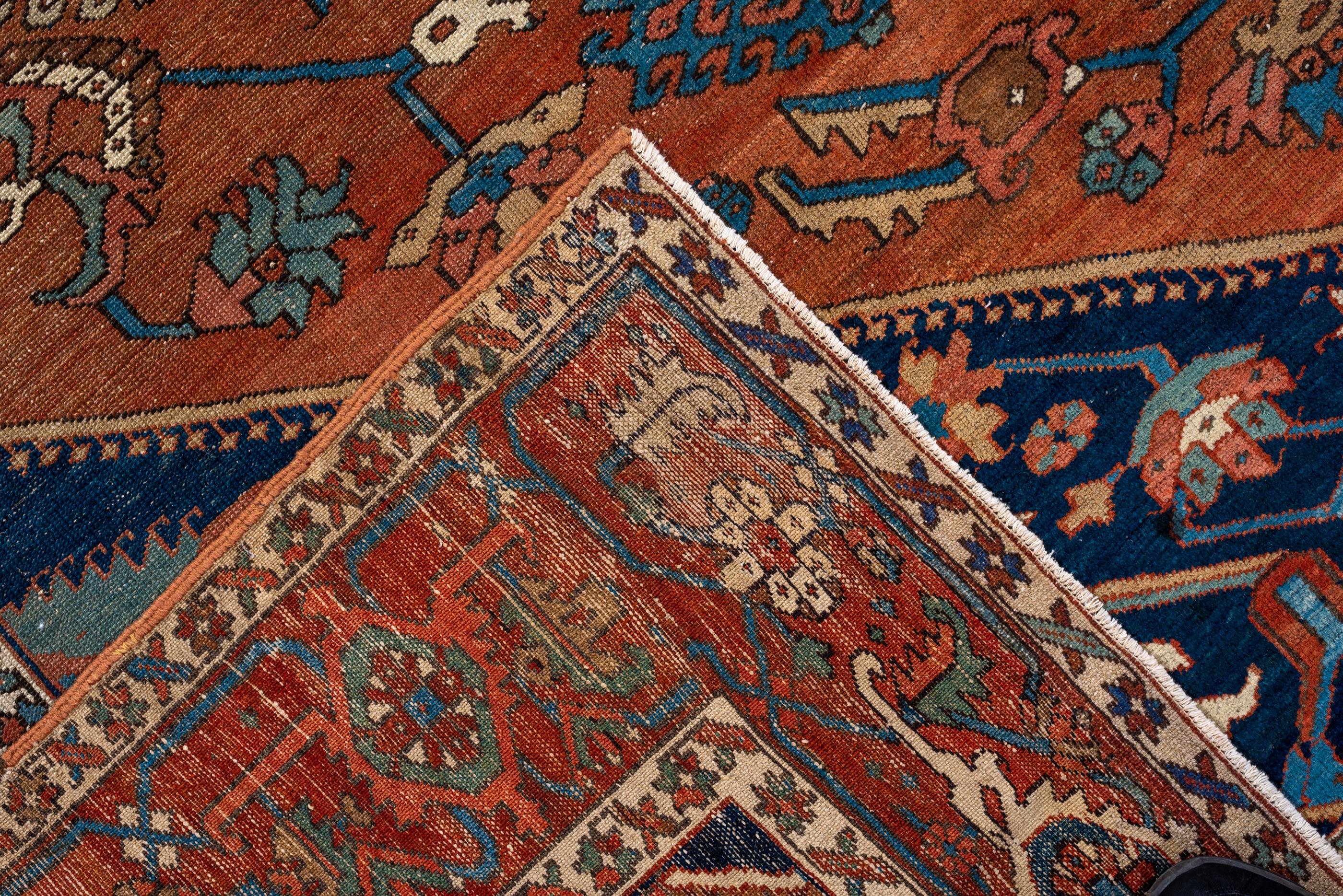 20ième siècle Tapis Serapi ancien datant du début des années 1900 en vente