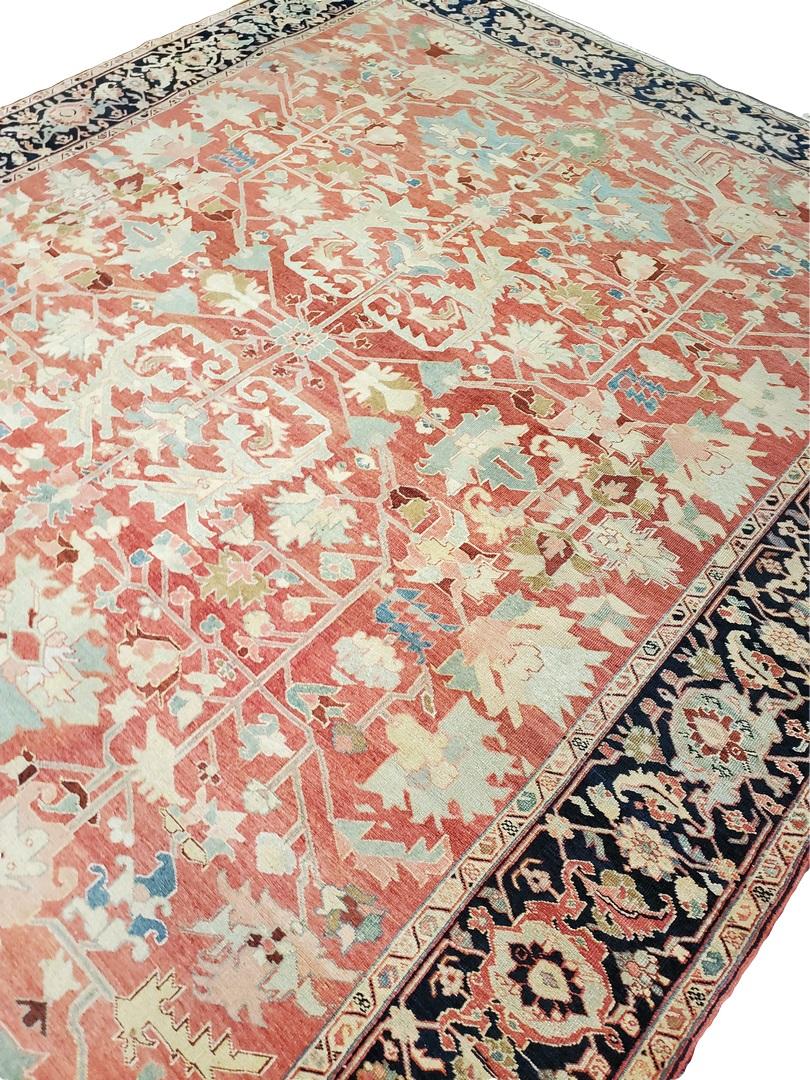 Antique Serapi Rug, Faded Red & Blue with Navy Border In Good Condition For Sale In New York, NY