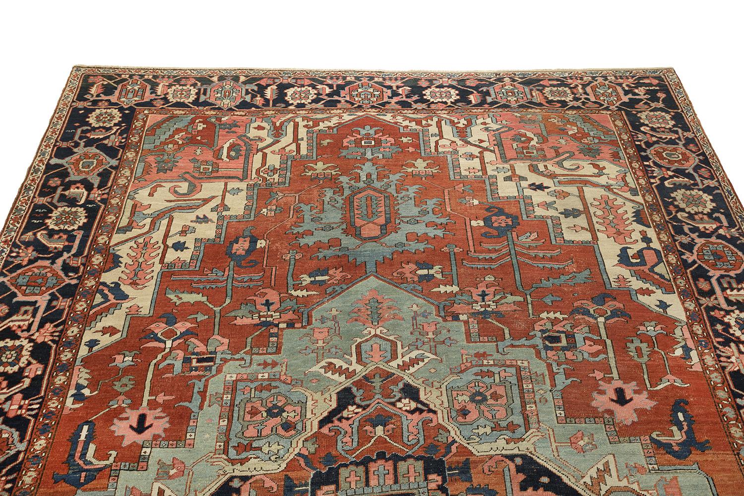Antikes Serapi (himmelblaues, grünes, elfenbeinfarbenes und terrakotta-rotes Feld, 424cm x 320cm) (Handgeknüpft) im Angebot