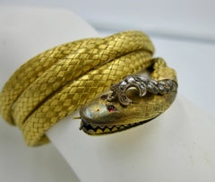 Antique Bracelet Serpent Serpent Couronne Diamants Rubis Yeux Or 14 Karat circa 1840