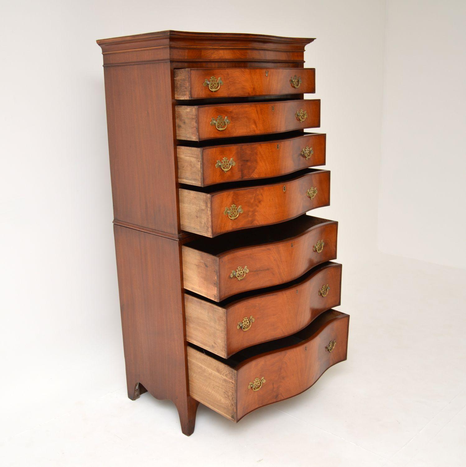 20th Century Antique Serpentine Chest on Chest of Drawers
