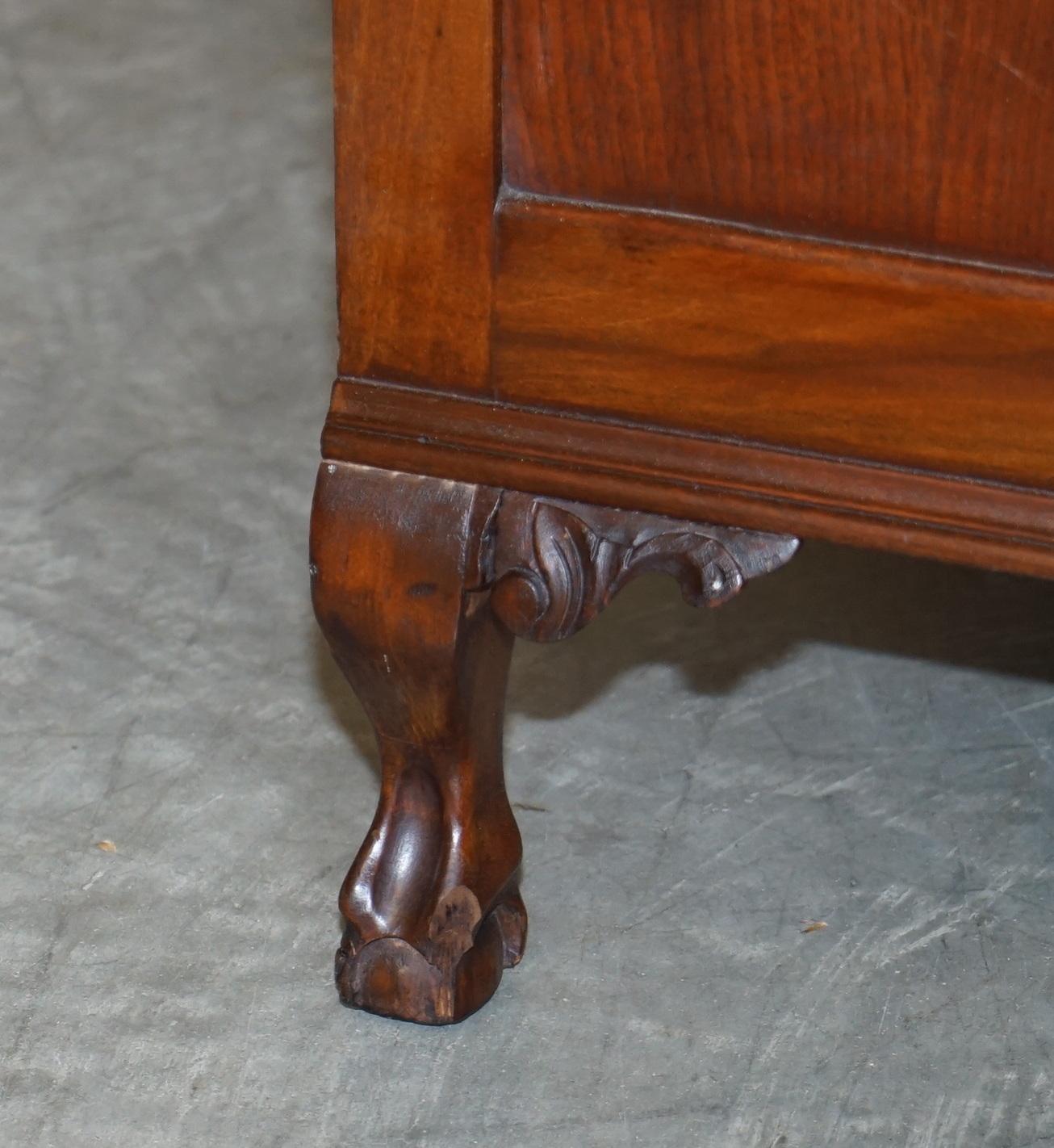 Antique Serpentine Fronted Claw & Ball Feet Flamed Hardwood Chest of Drawers For Sale 8