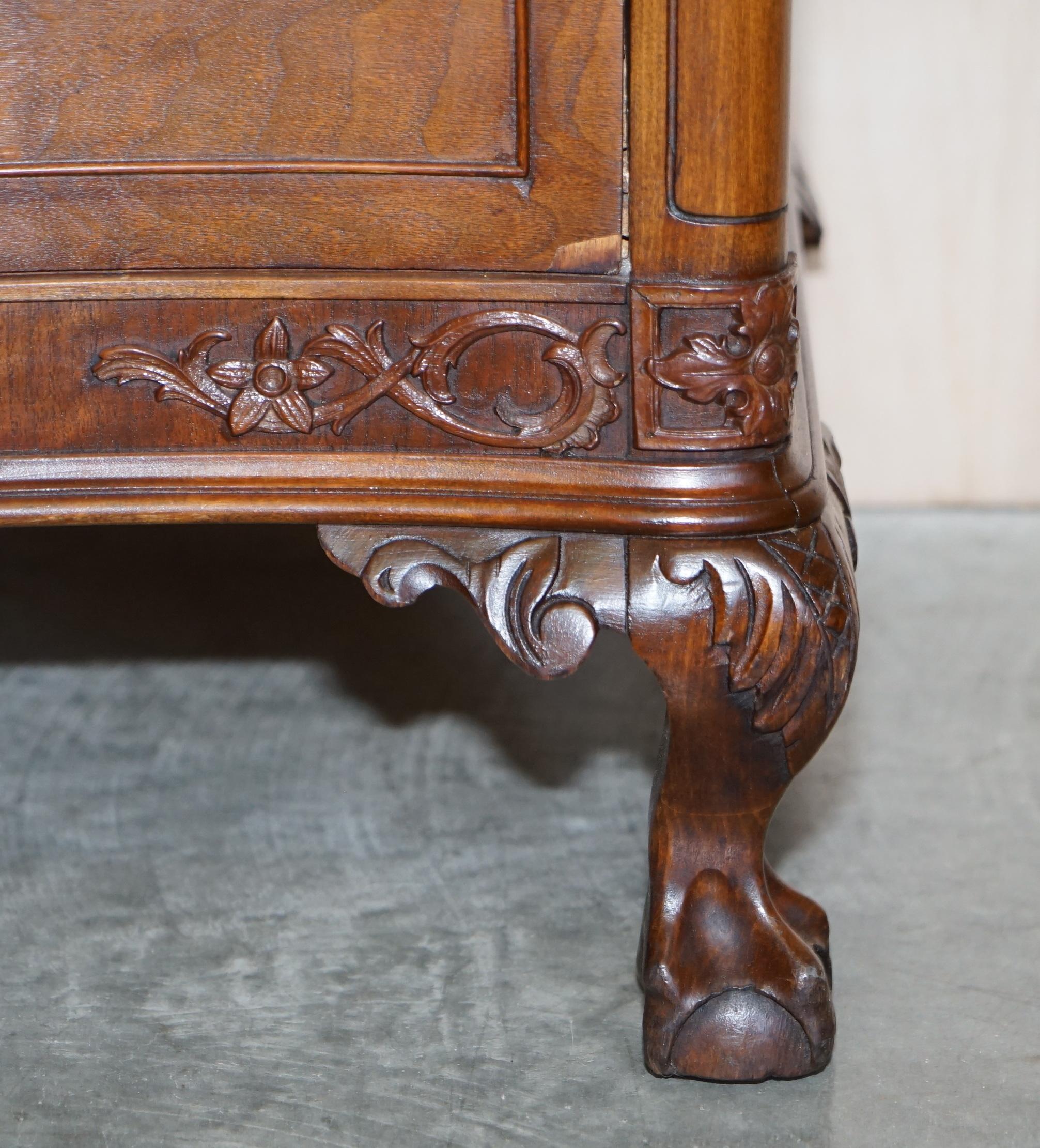 Antique Serpentine Fronted Claw & Ball Feet Flamed Hardwood Chest of Drawers For Sale 2