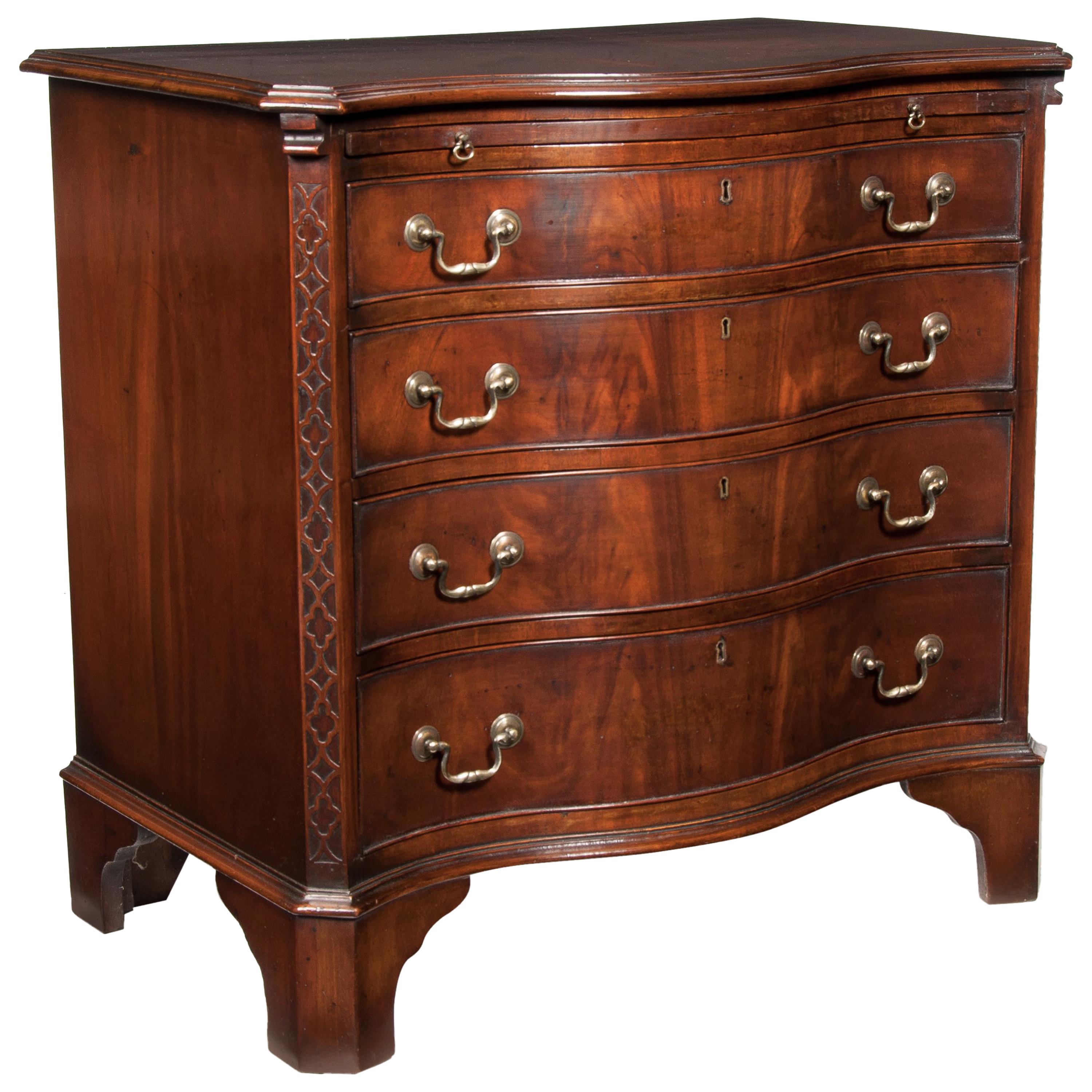 Antique Serpentine Fronted Mahogany Chest of Drawers