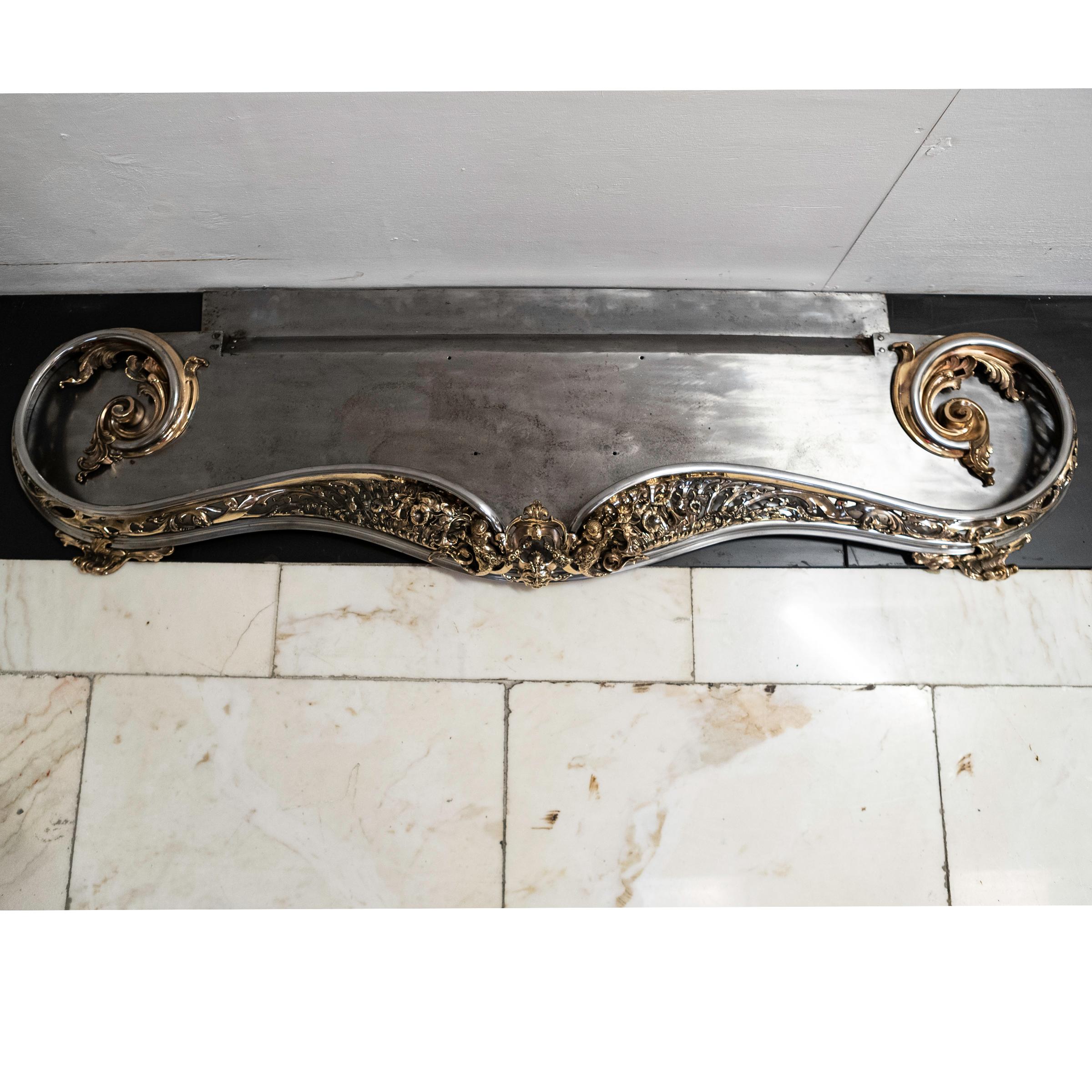 Brass Antique Serpentine Rococo Fireplace Fender For Sale