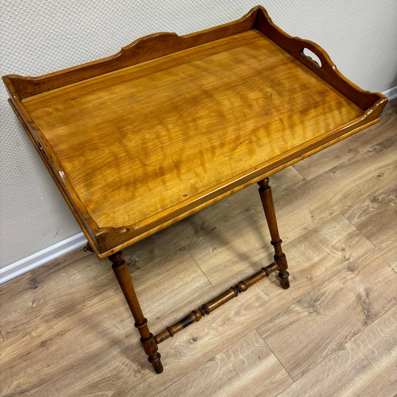 19th Century Antique serving table  Butlers tray  England around 1880  Cherry wood