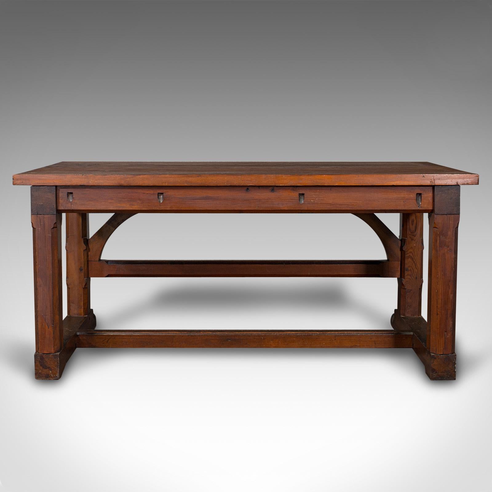 Antique Serving Table, English, Pitch Pine, Pugin, Ecclesiastical, Victorian In Good Condition For Sale In Hele, Devon, GB