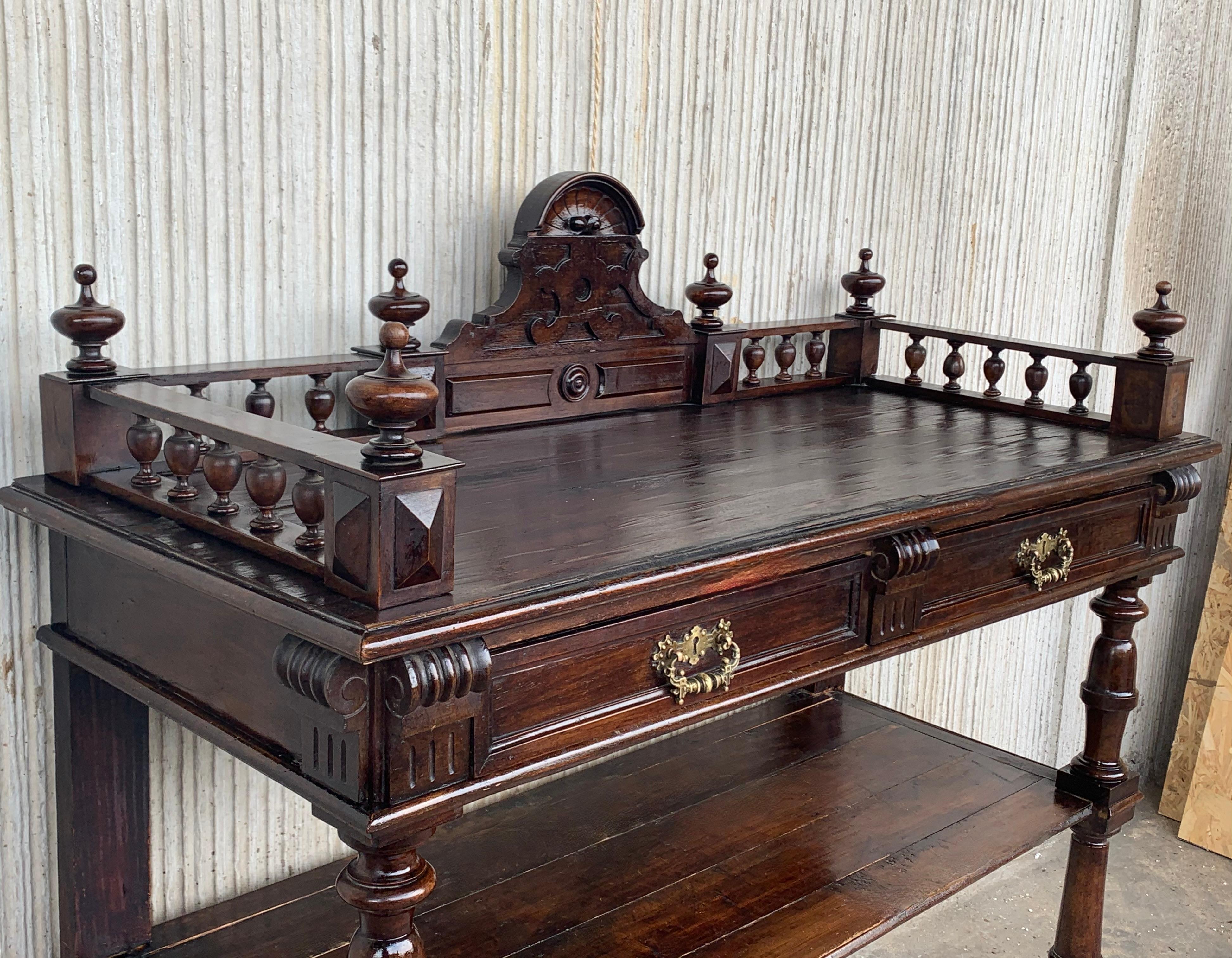 Antique Serving Table, Victorian Carved Oak Console Table, France, 1890 In Good Condition For Sale In Miami, FL