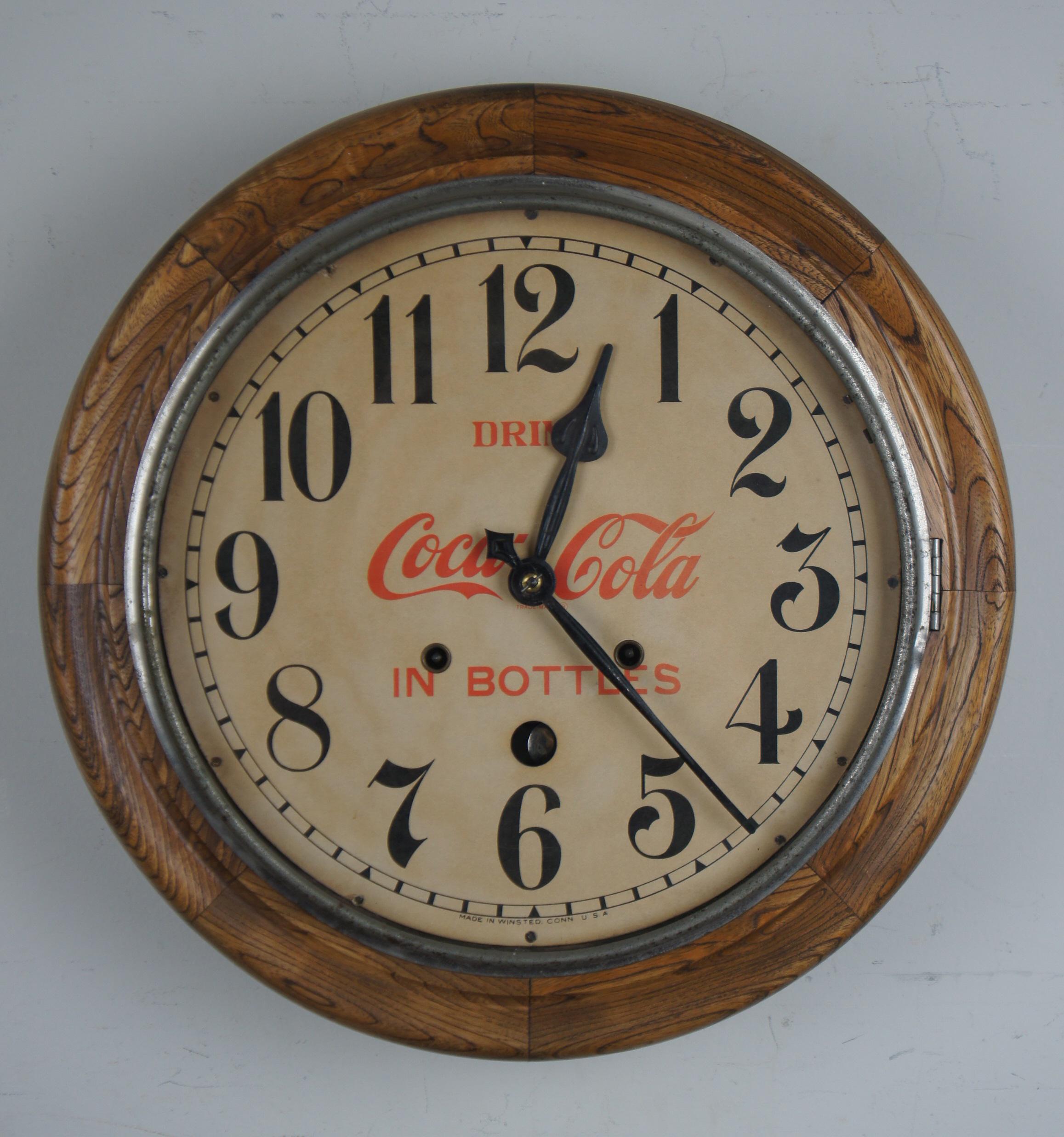 20th Century Antique Seth Thomas Drink Coca Cola Bottles Round Oak Wall Clock Peekaboo 16