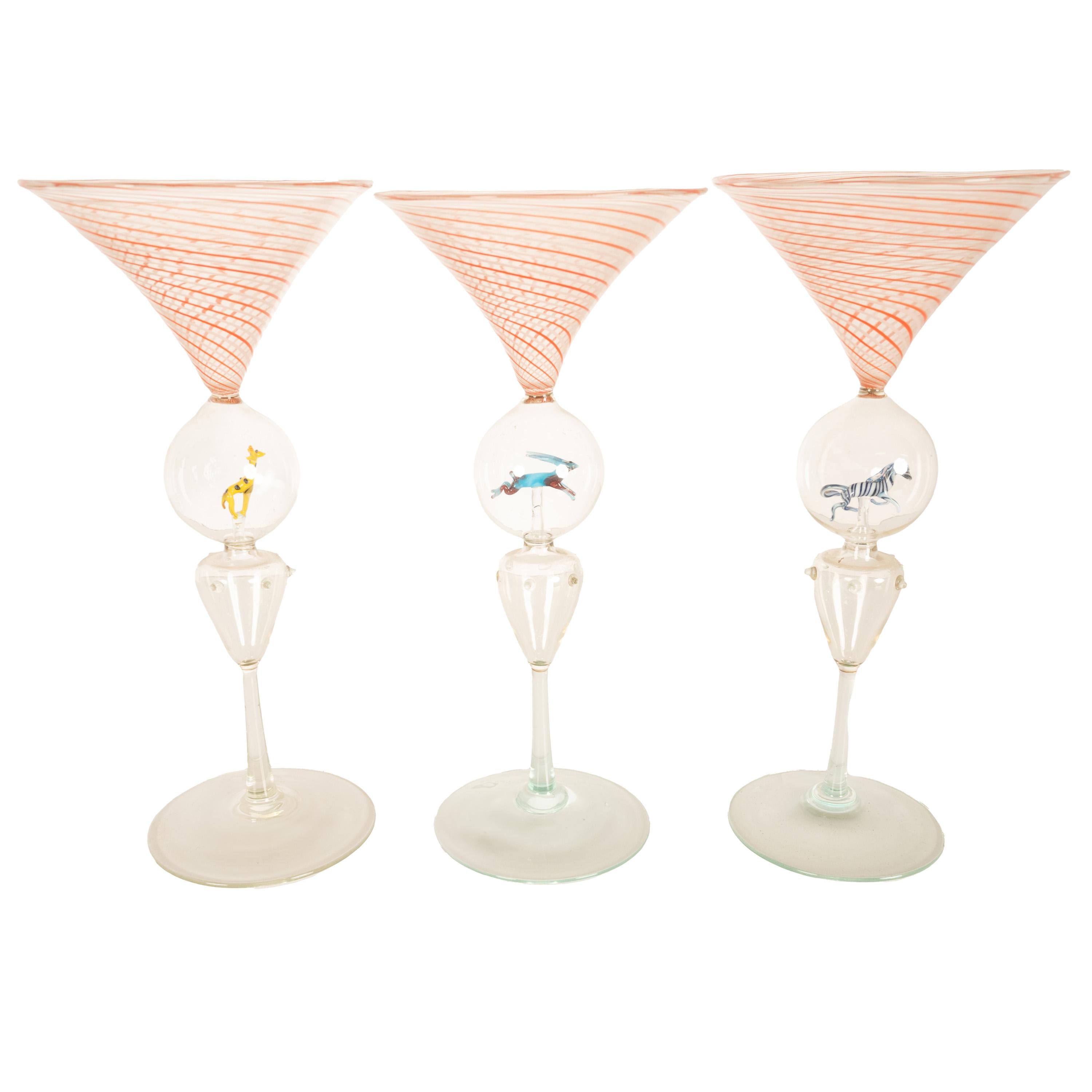 Art Deco Antique Set 3 Handblown Martini Glasses Animals Bimini Werkstätte Austria 1925 For Sale