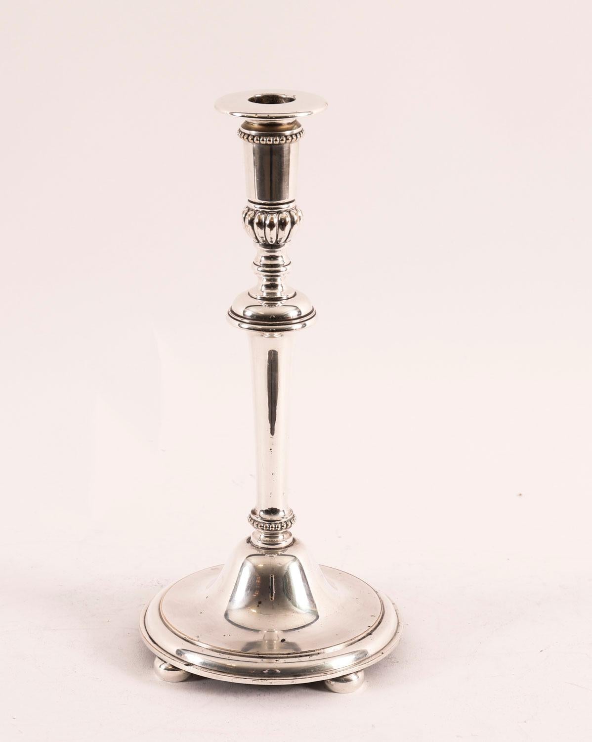 Antique Set 4 Silver Plated Candlesticks, Gibbons of Wolverhampton 20th Century For Sale 3
