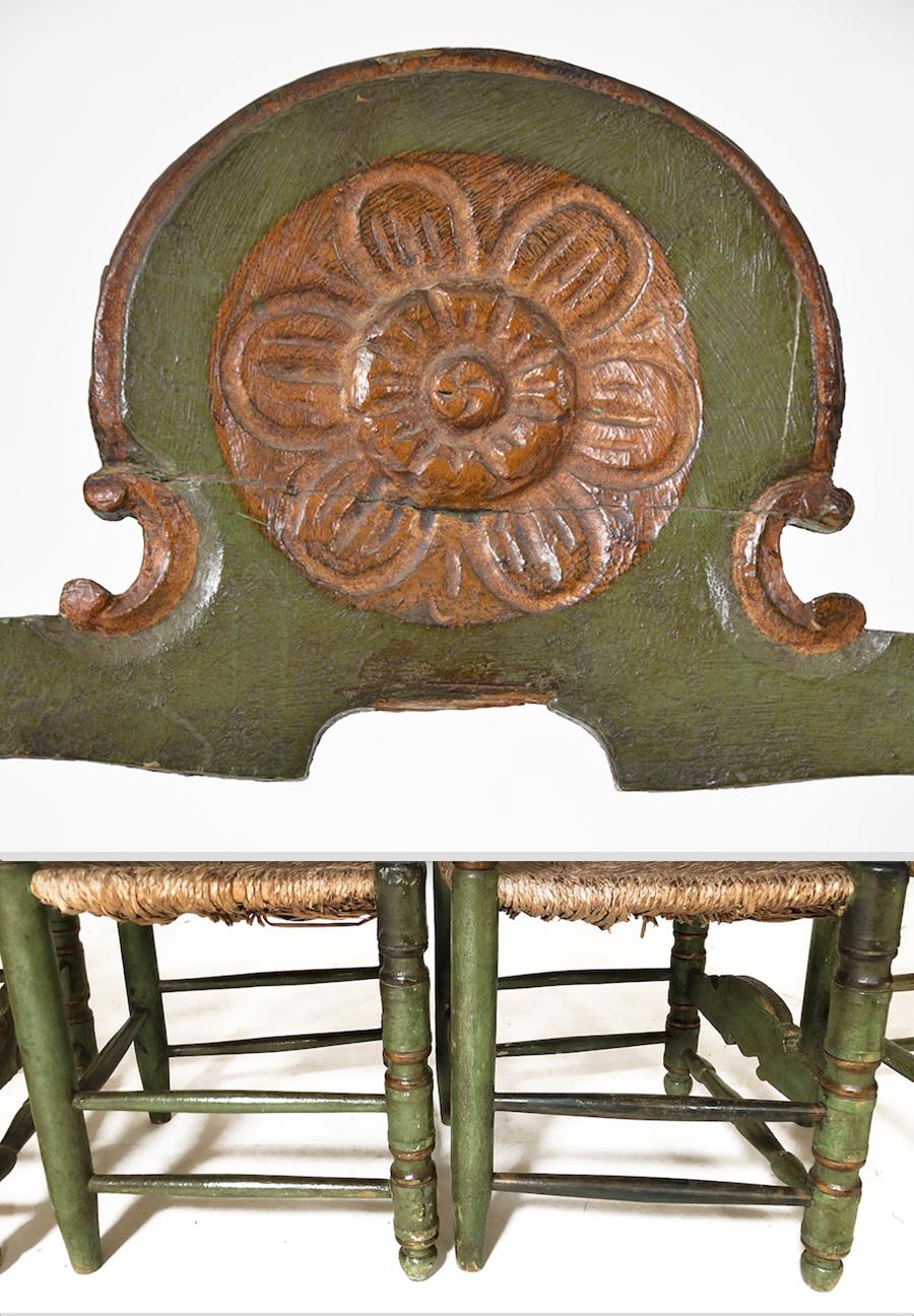 Antikes Set aus 4 spanischen polychromen Esszimmerstühlen, vergoldetes Holz, grün bemalt, Volkskunst im Angebot 13