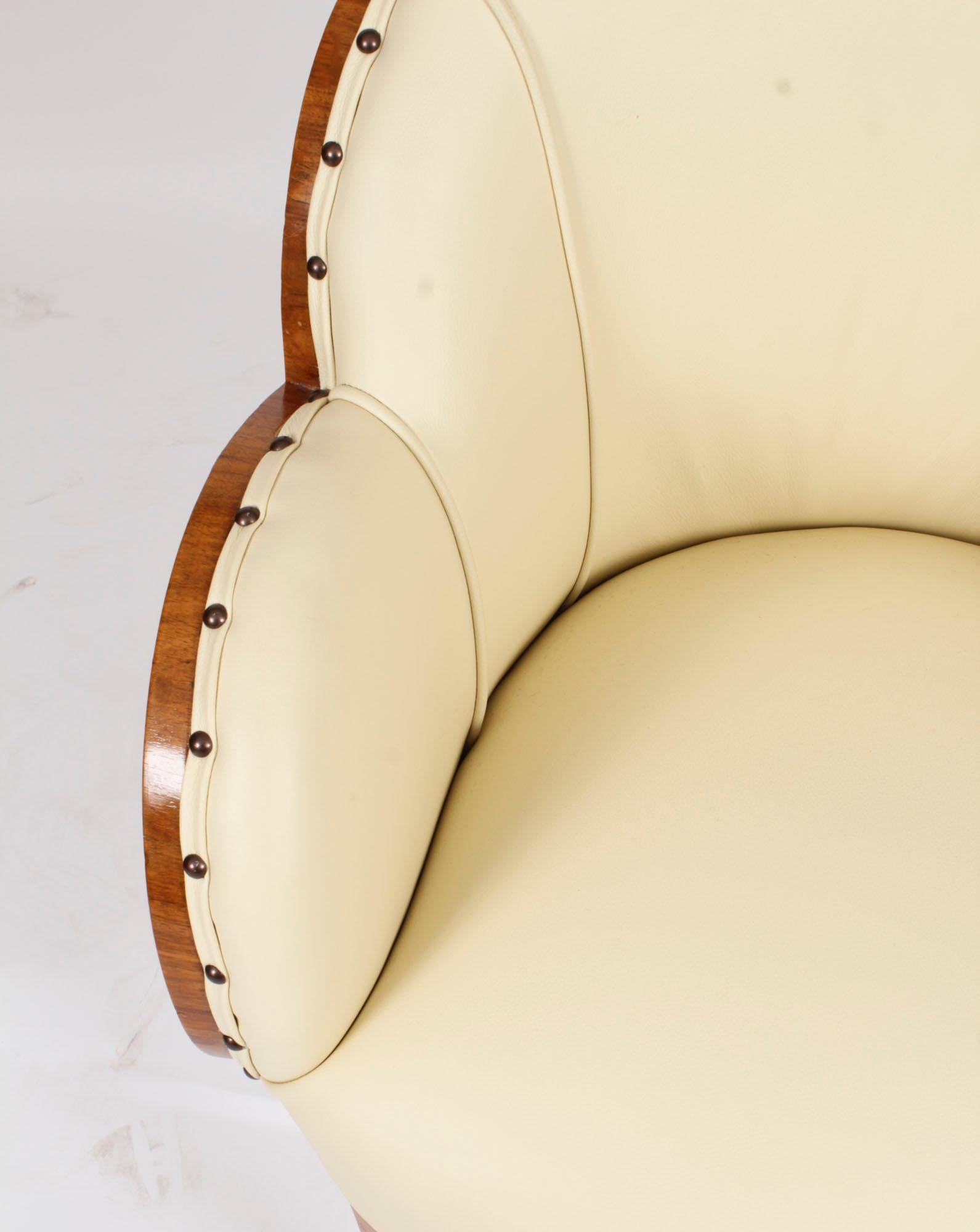 Set antico di 8 sedie Art Deco in radica di noce crema con schienale a nuvola del XX secolo in vendita 2