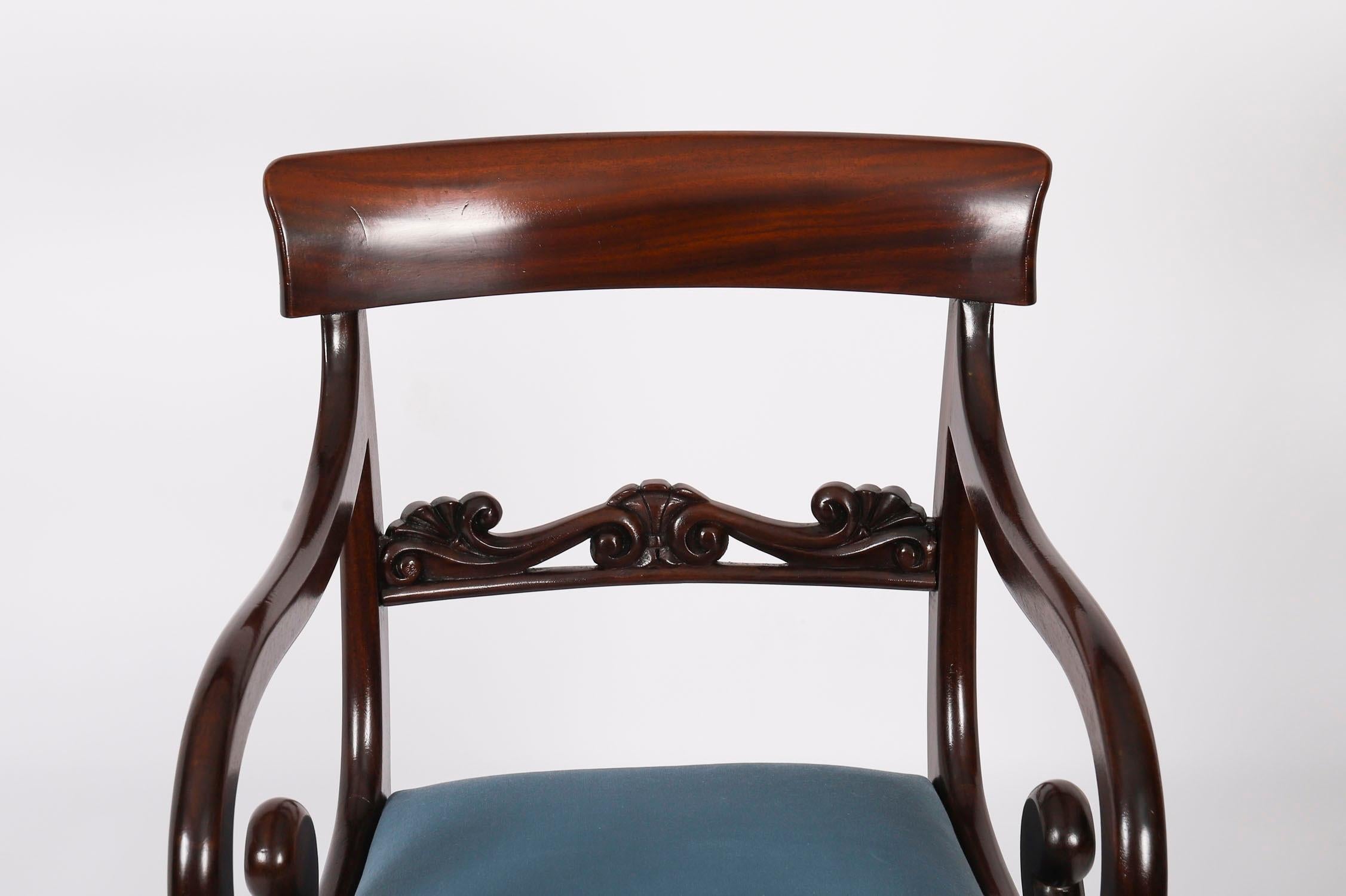 Ensemble ancien de 8 chaises de salle à manger anglaises William IV Barback datant d'environ 1830 19ème siècle en vente 6
