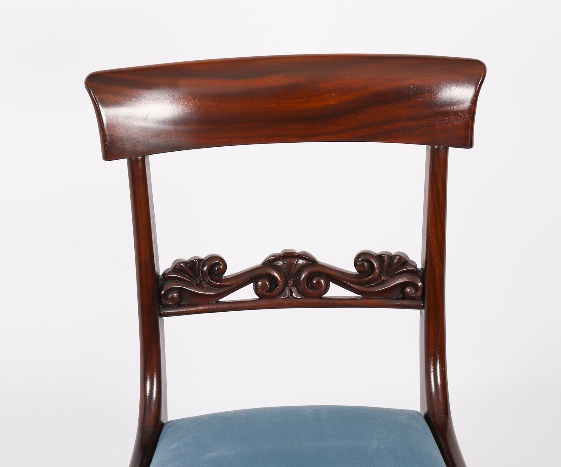 Ensemble ancien de 8 chaises de salle à manger anglaises William IV Barback datant d'environ 1830 19ème siècle en vente 11