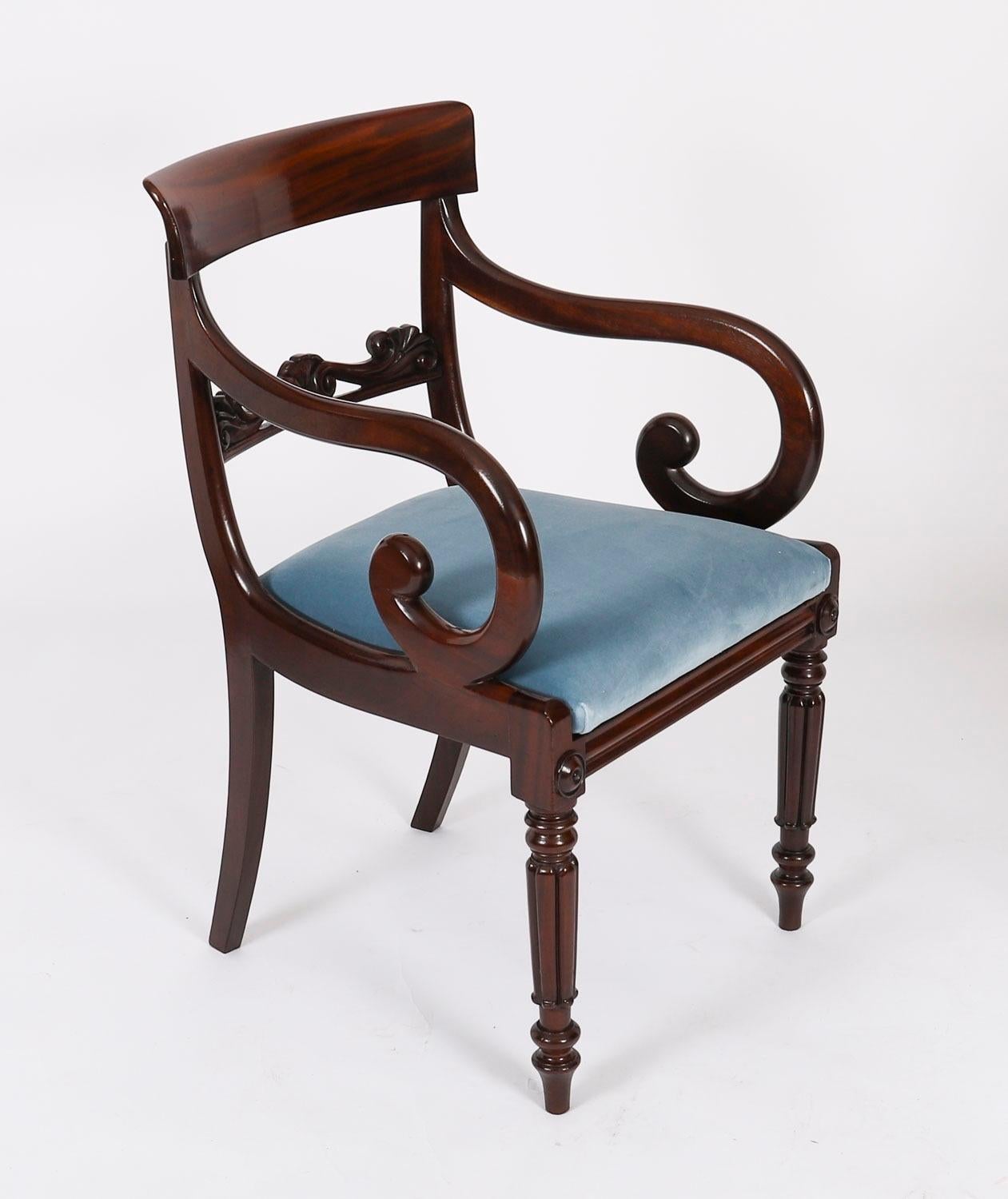 Ensemble ancien de 8 chaises de salle à manger anglaises William IV Barback datant d'environ 1830 19ème siècle Bon état - En vente à London, GB