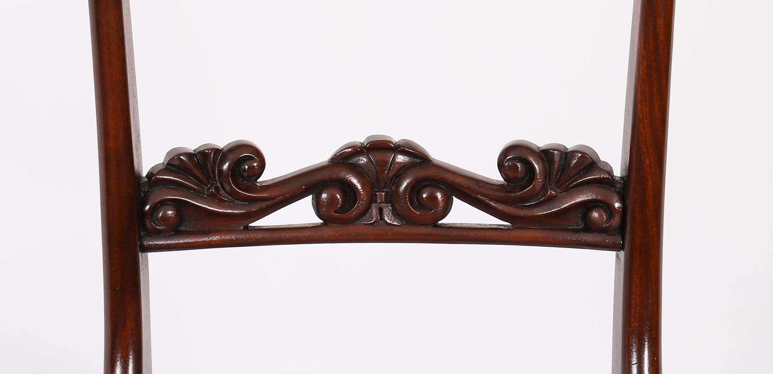 Ensemble ancien de 8 chaises de salle à manger anglaises William IV Barback datant d'environ 1830 19ème siècle en vente 1