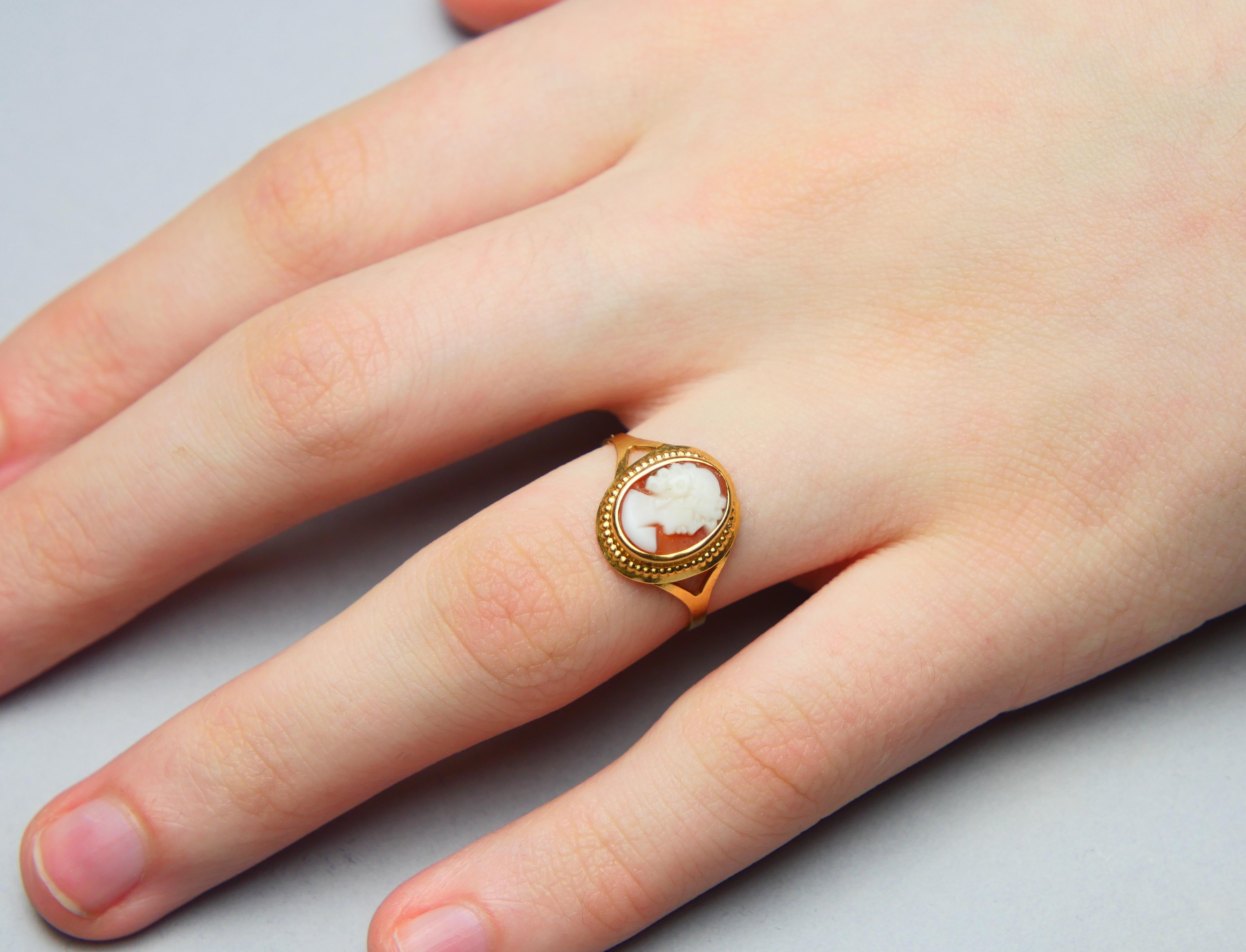 Antico Set Orecchini Anello Cammei in oro massiccio 18K / 2.34gr in vendita 3