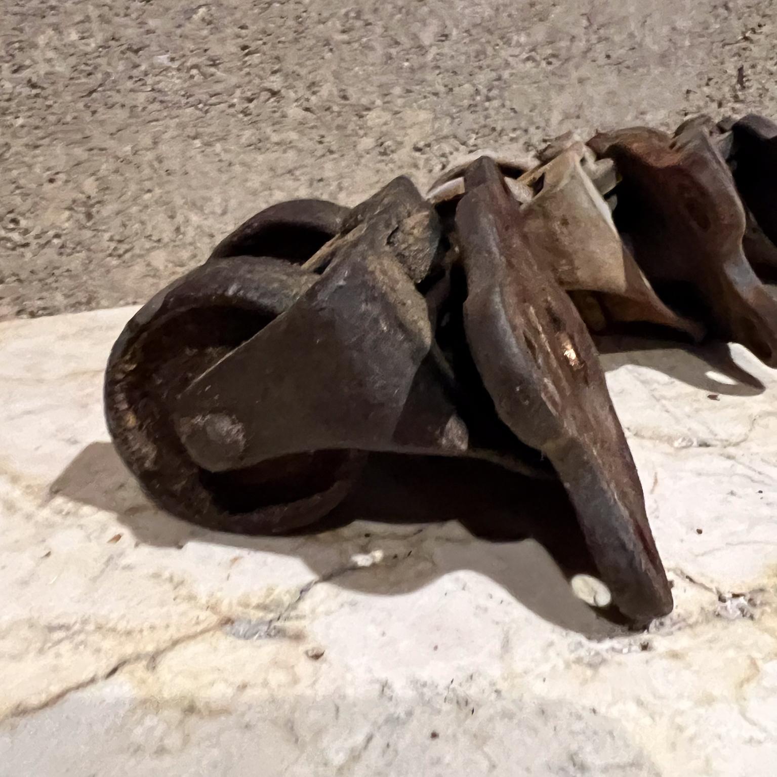 Ensemble ancien de quatre roues en fonte Phoenix Caster Co en vente 3