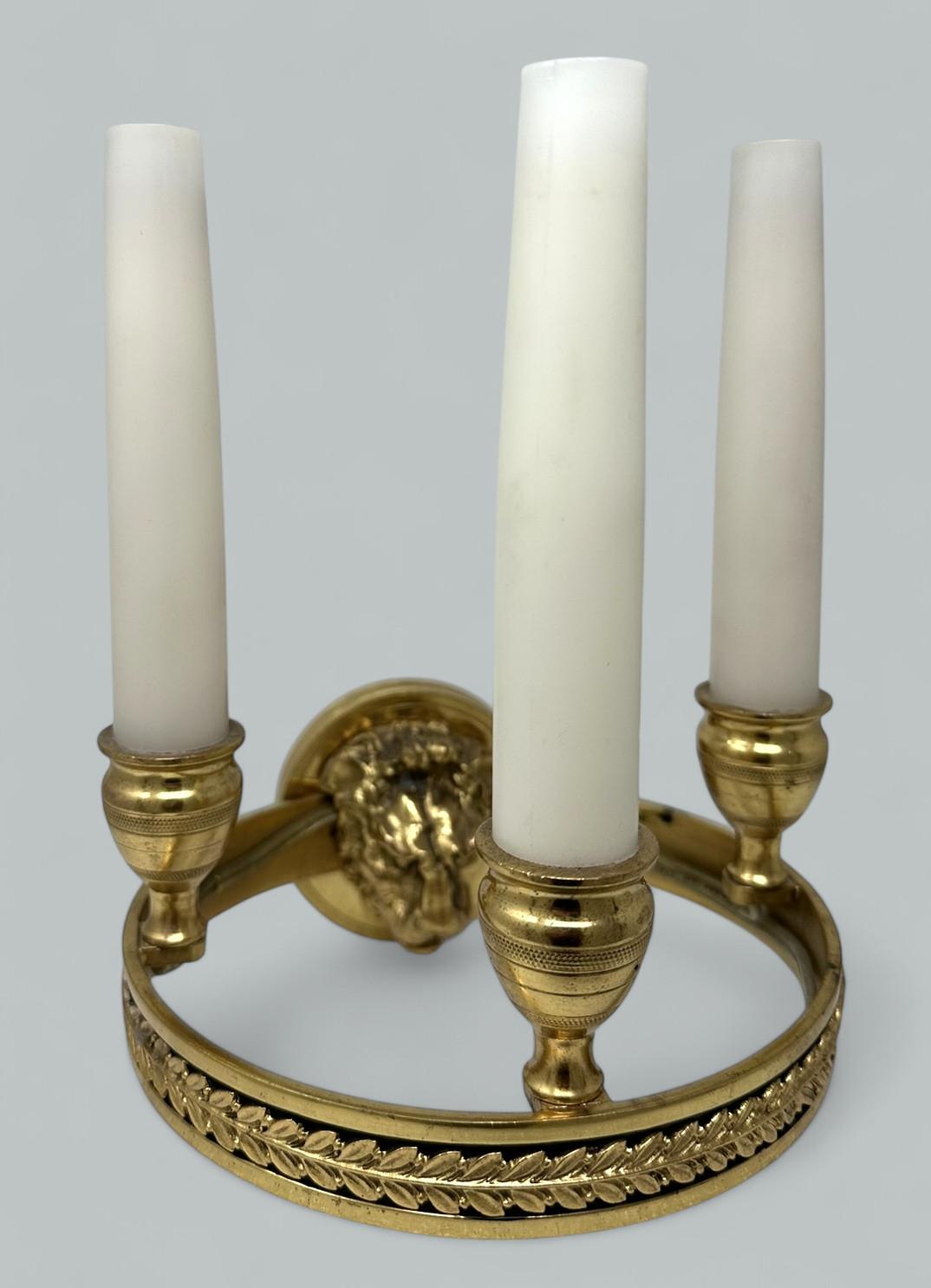 Antique Set Four Ormolu Gilt Bronze Treble Light Wall Electric Sconces Appliques In Good Condition For Sale In Dublin, Ireland