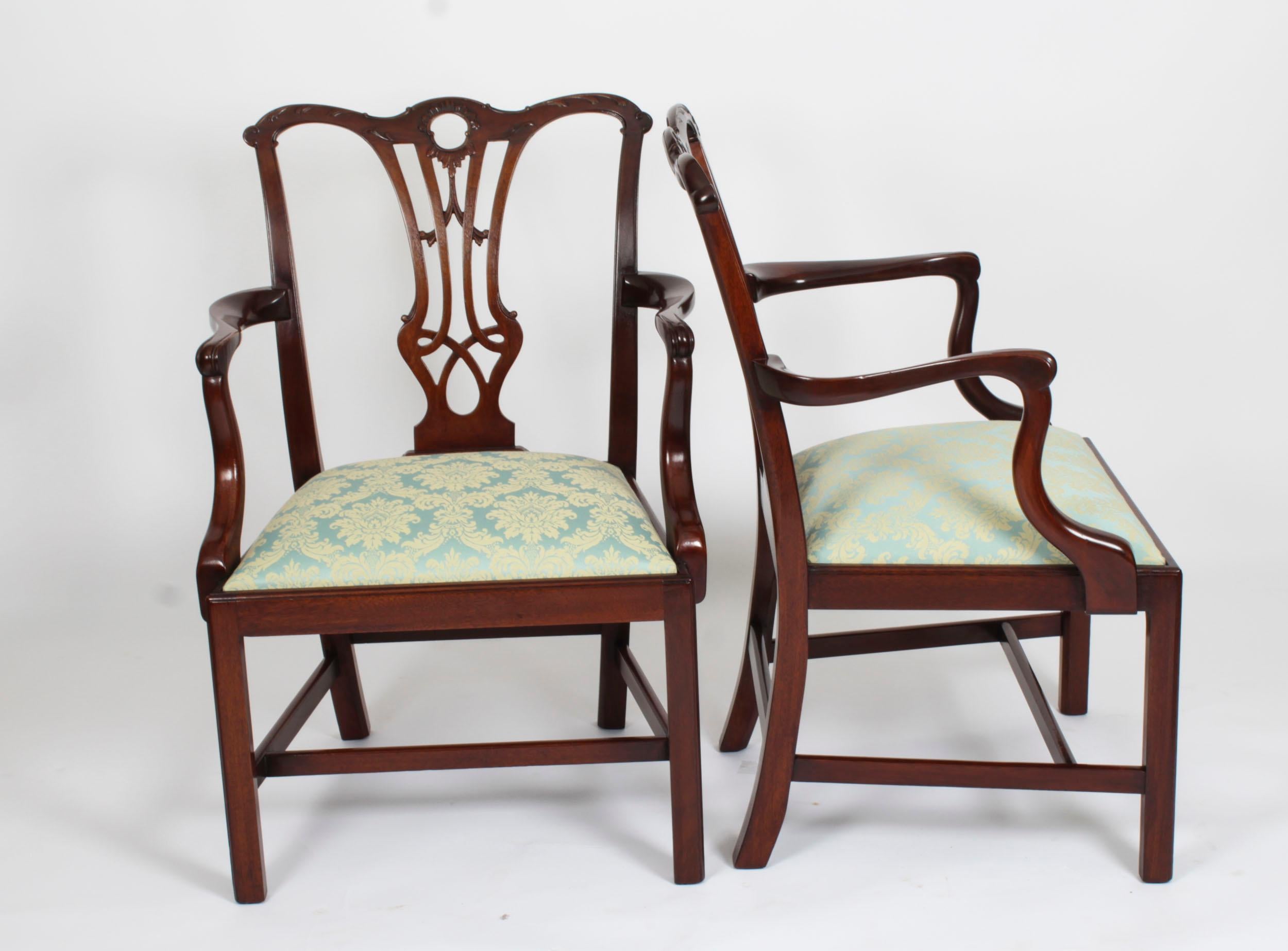 Antique Set of 10 Chippendale Revival Dining Chairs 19th Century 6