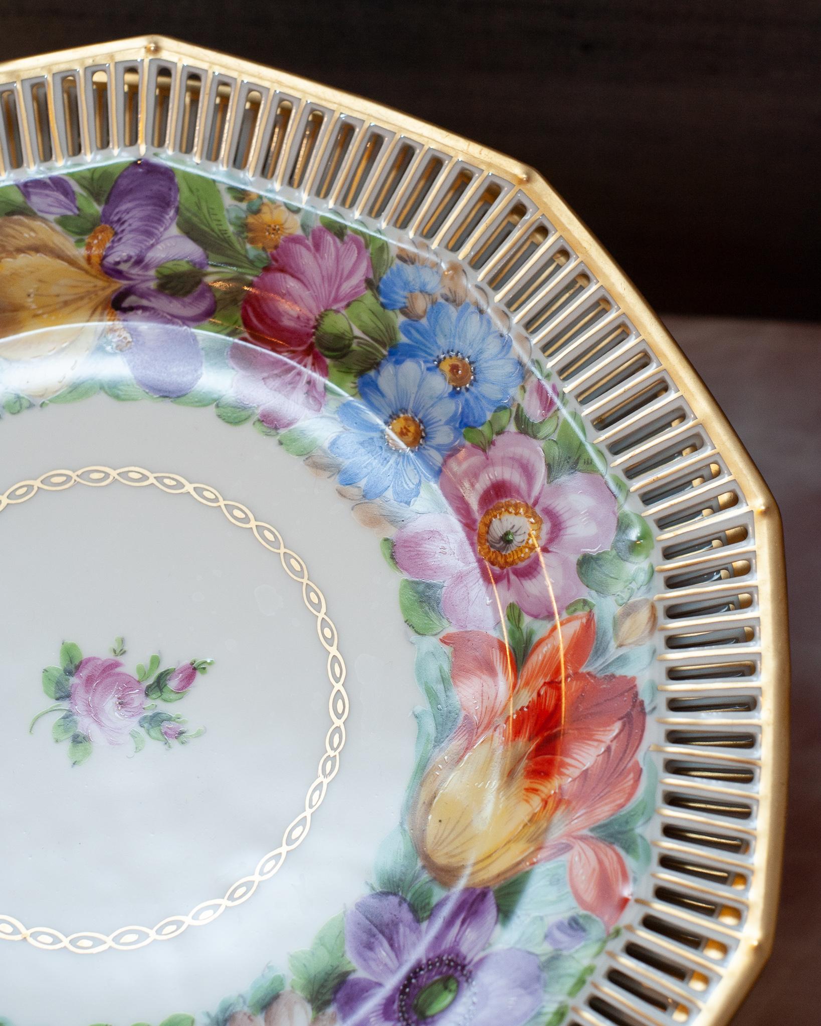Hand-Painted Antique Set of 12 Dresden Dinner Plates with Gallery Edge and Floral Painting For Sale
