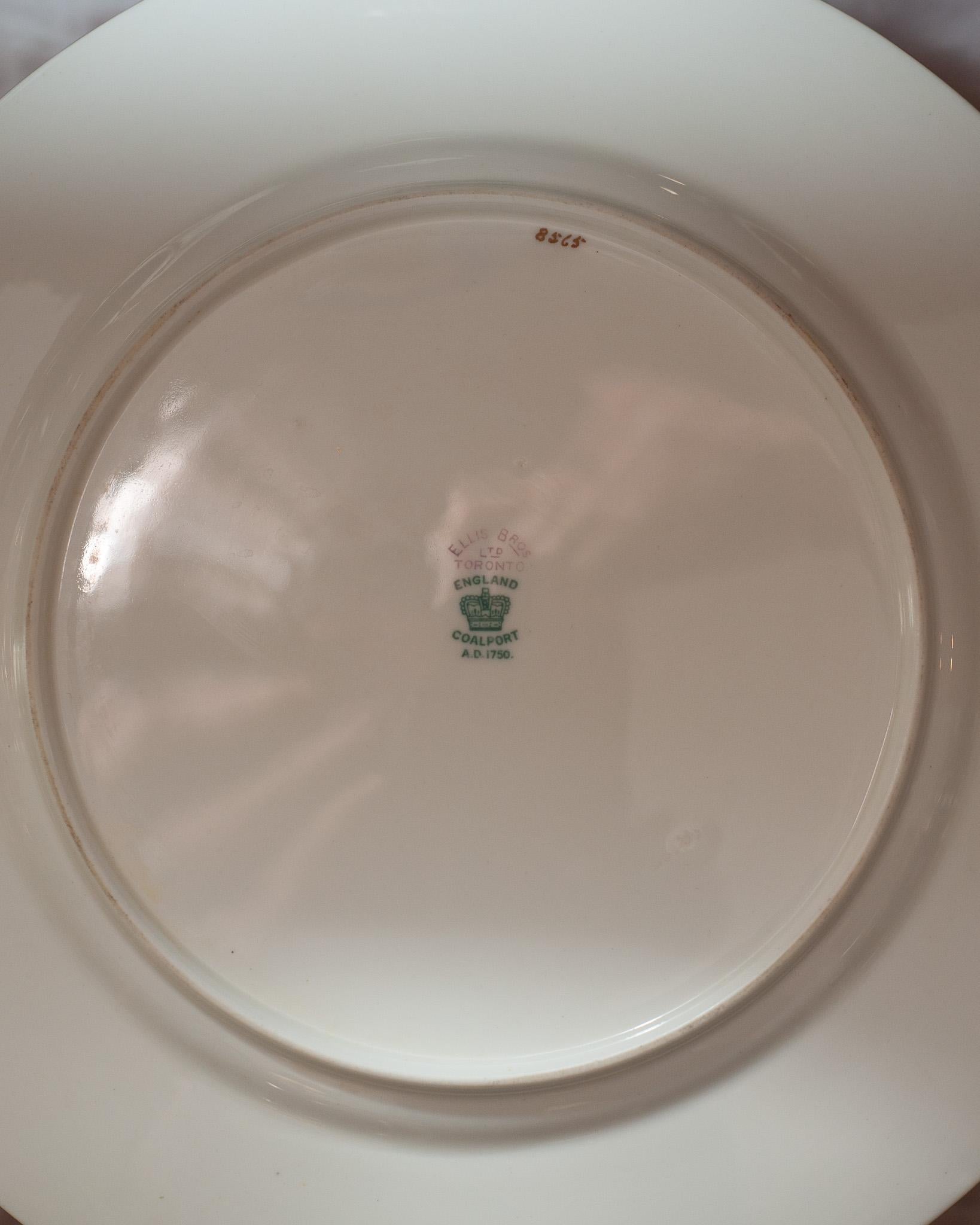 Antiguo Juego de 12 Platos de Cena Coalport Dorados y Crema siglo XX en venta