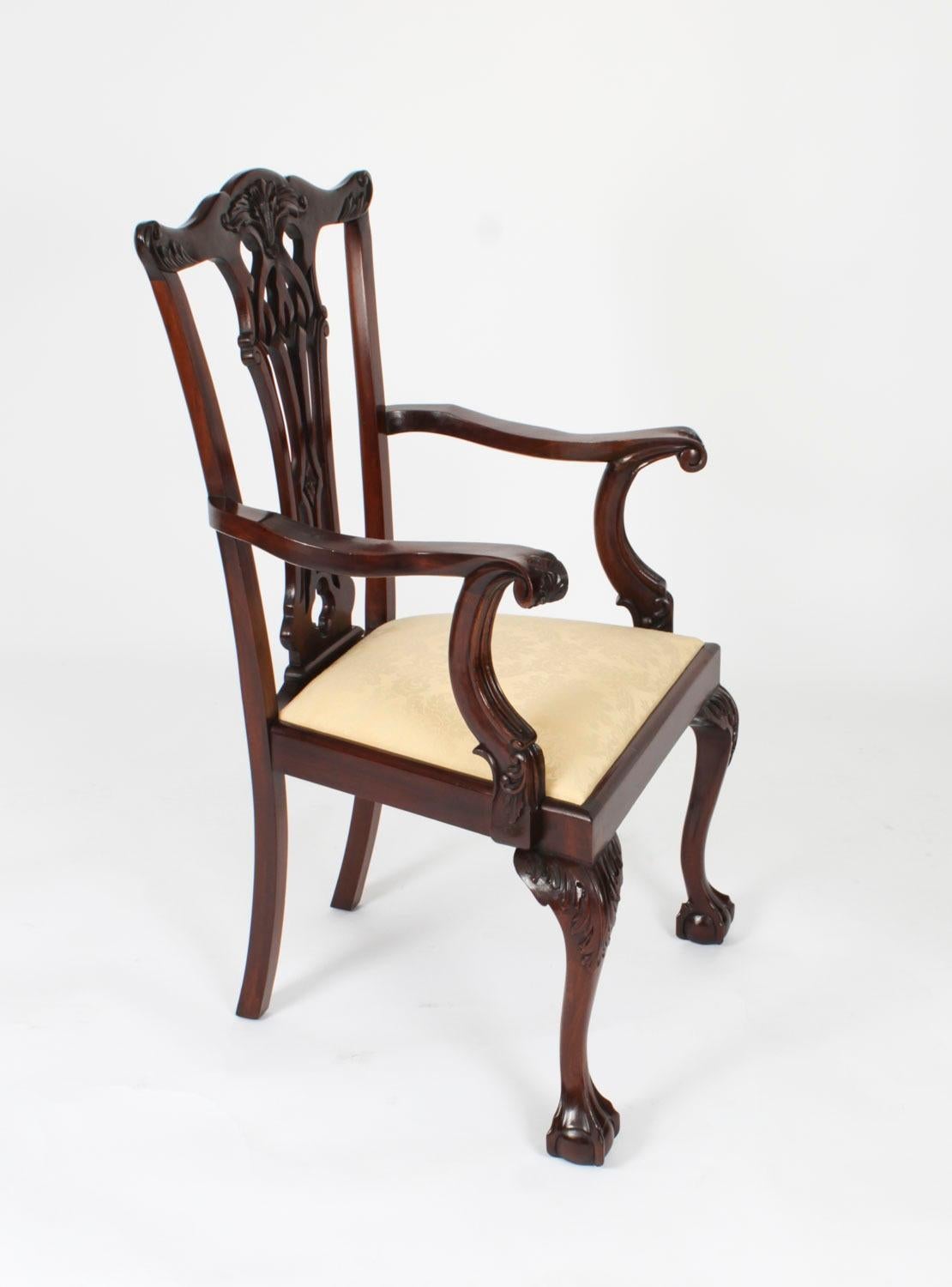 Antique Set of 14 Chippendale Revival Dining Chairs 20th Century 4